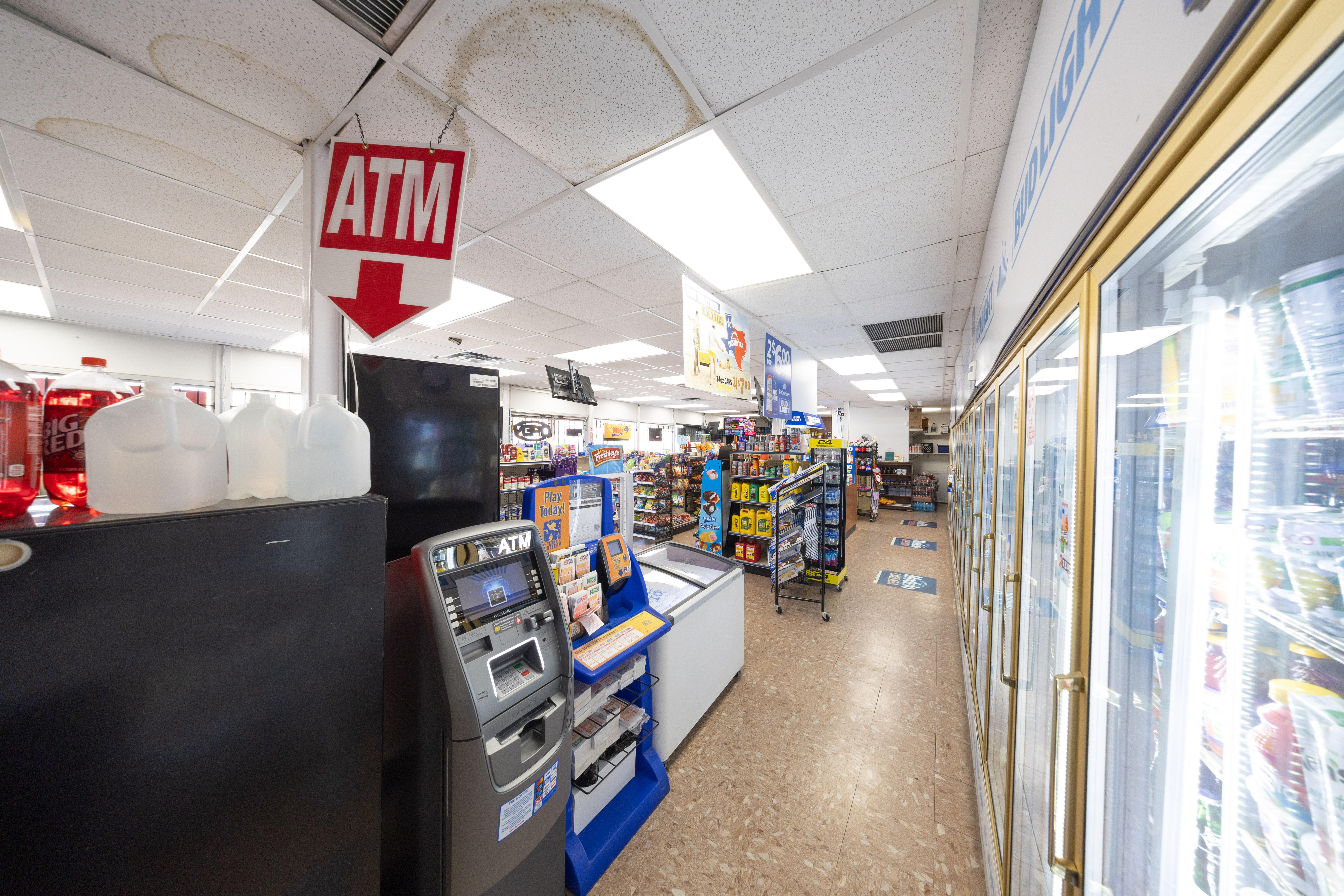 628 West Hildebrand Avenue, San Antonio, TX 78212