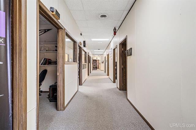 1009 West Ridge Street, Marquette, MI 49855