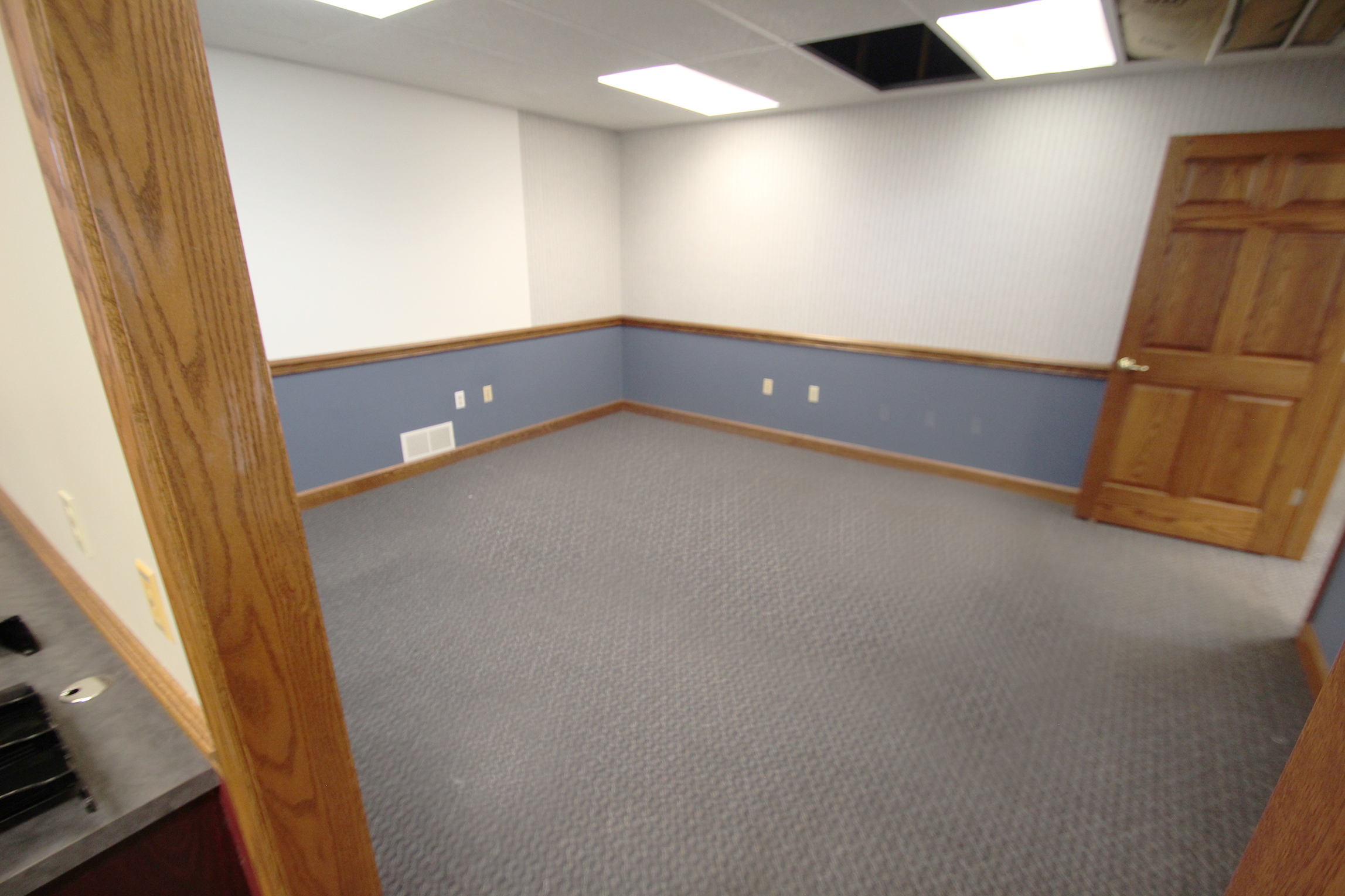 330 West High Street, Orrville, OH 44667