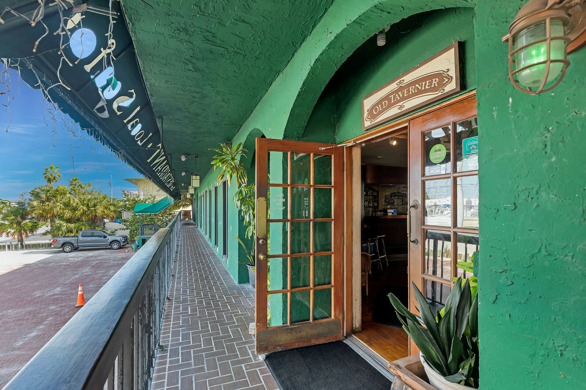 90311 Old Highway, Tavernier, FL 33070