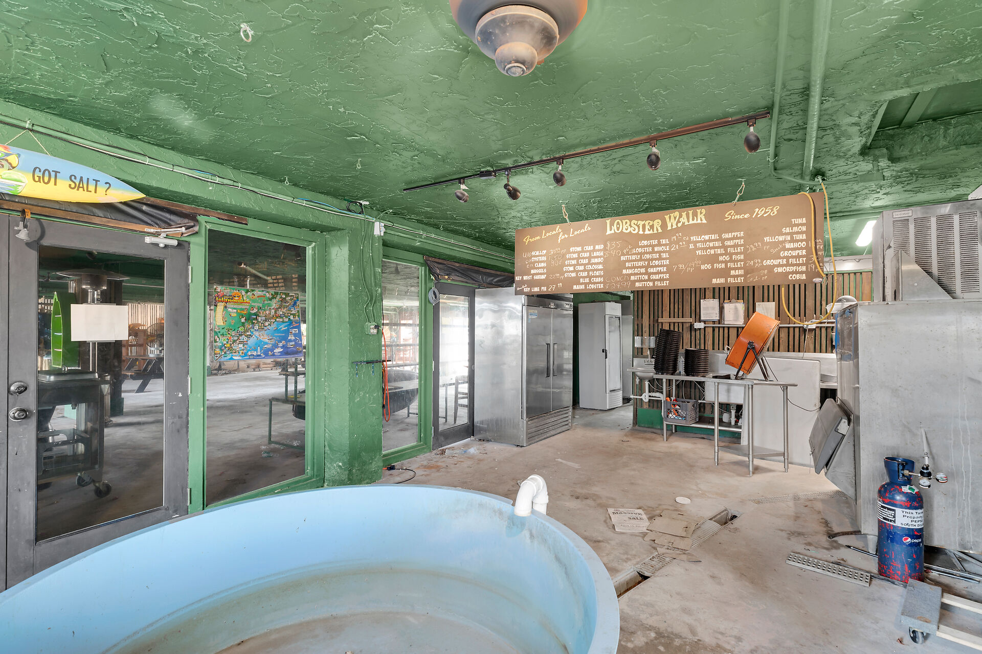 90311 Old Highway, Tavernier, FL 33070