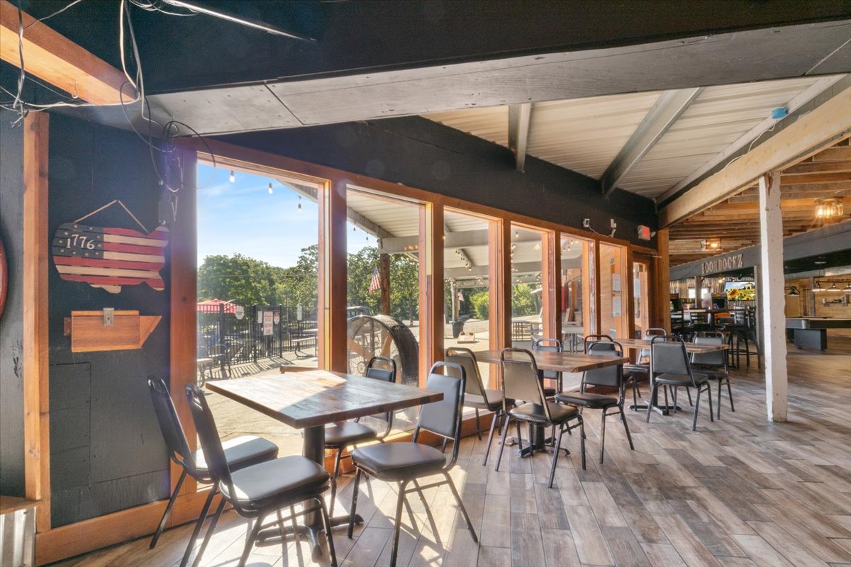 267 Runaway Drive, Climax Springs, MO 65324