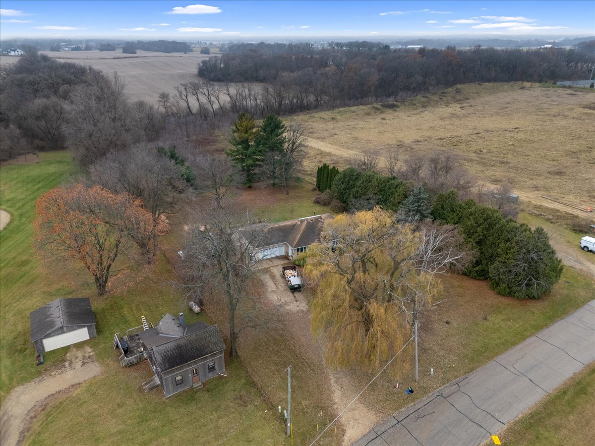 3173 McComb Road, Stoughton, WI 53589