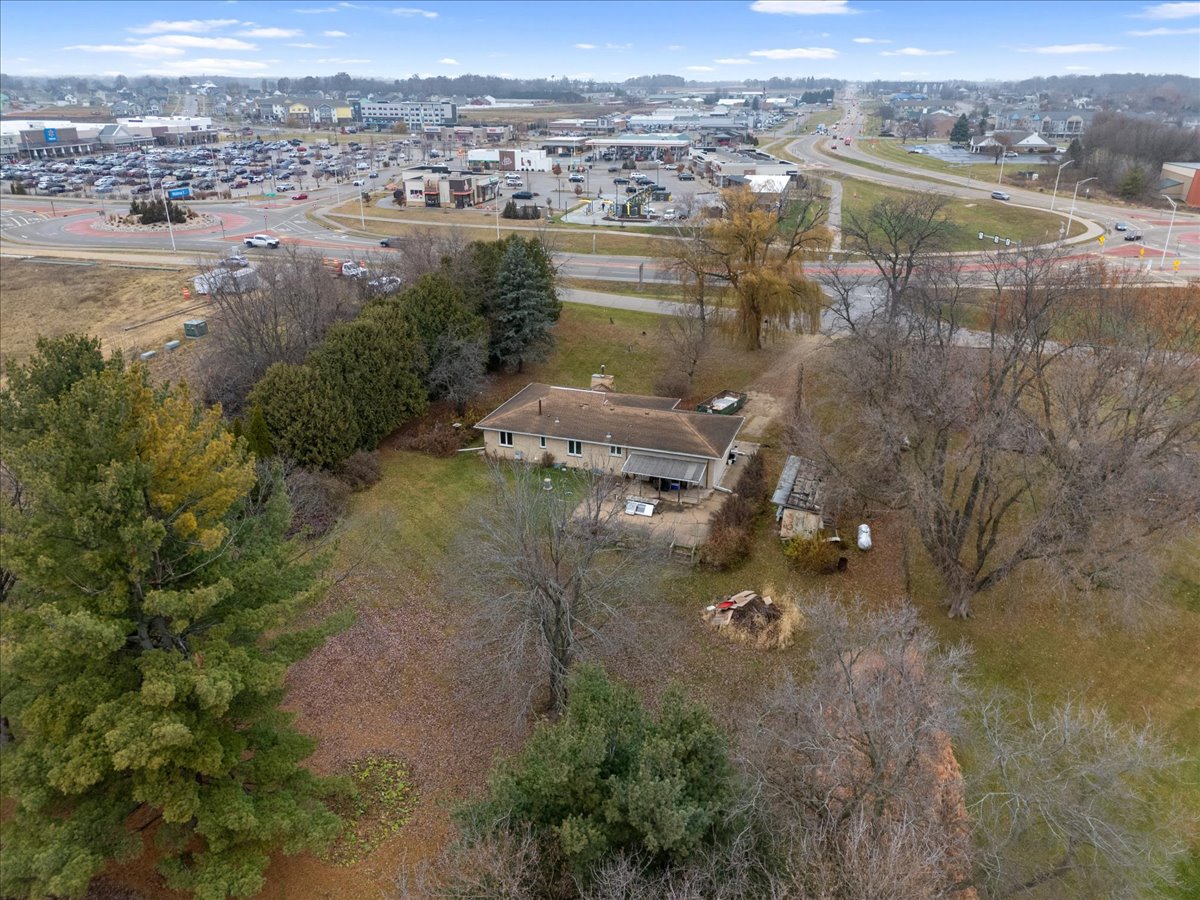 3173 McComb Road, Stoughton, WI 53589