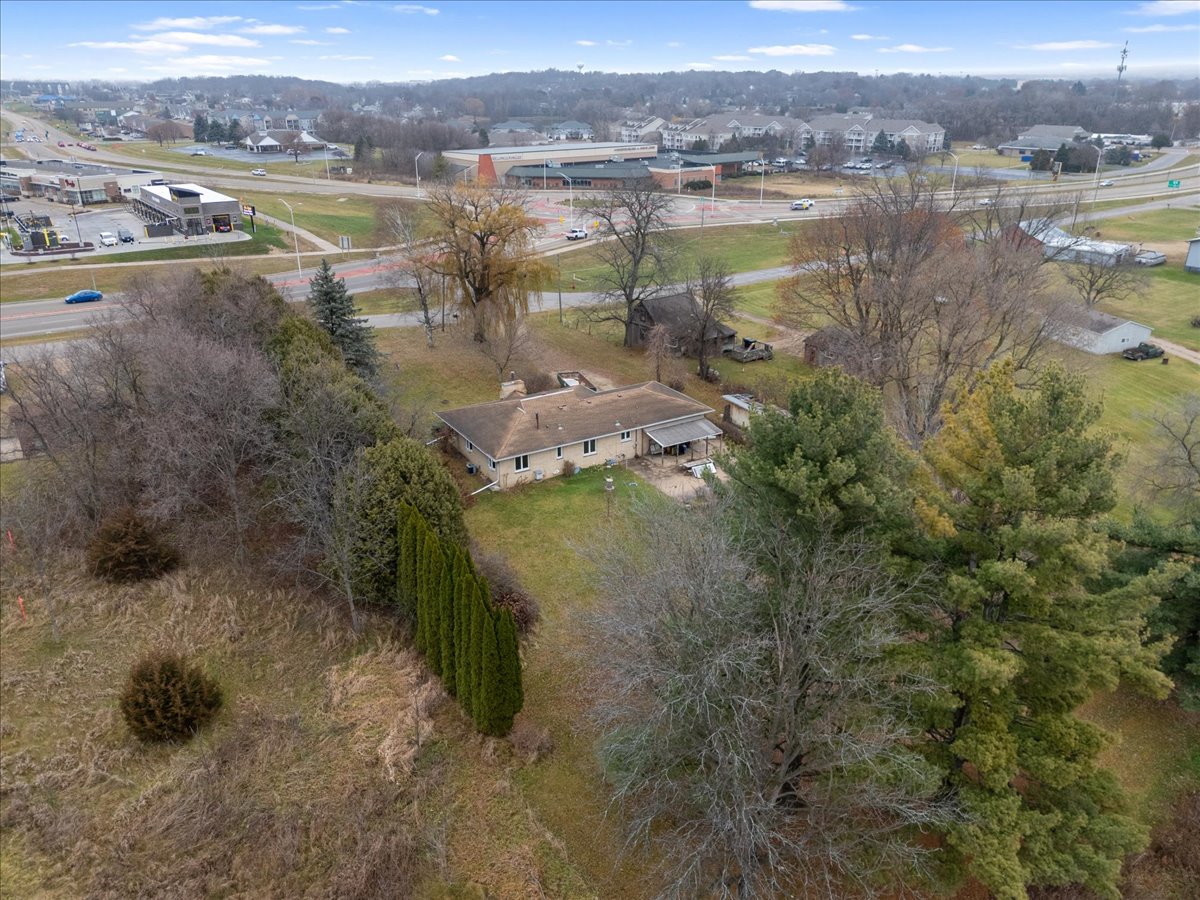 3173 McComb Road, Stoughton, WI 53589