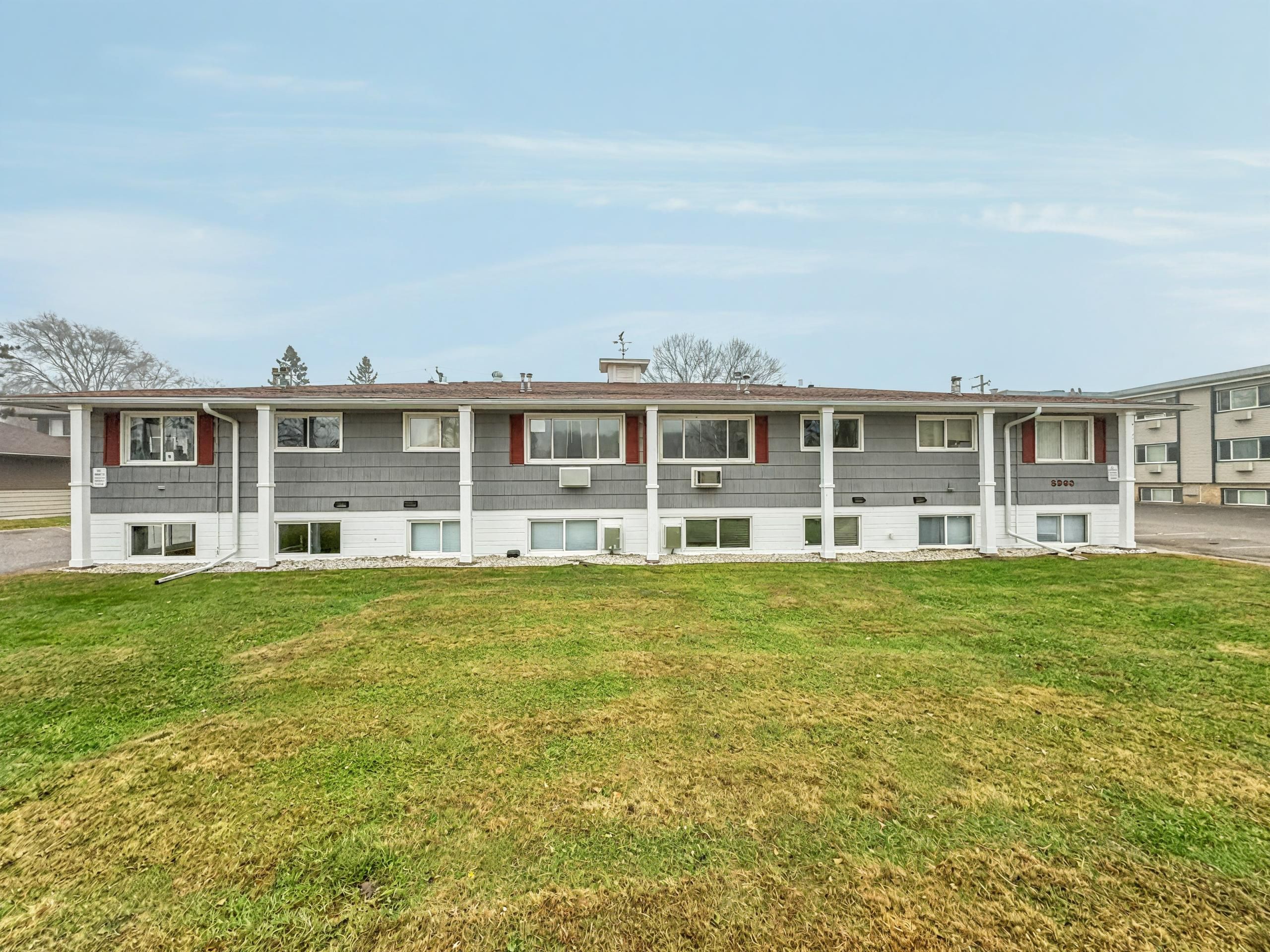 8963 Syndicate Avenue