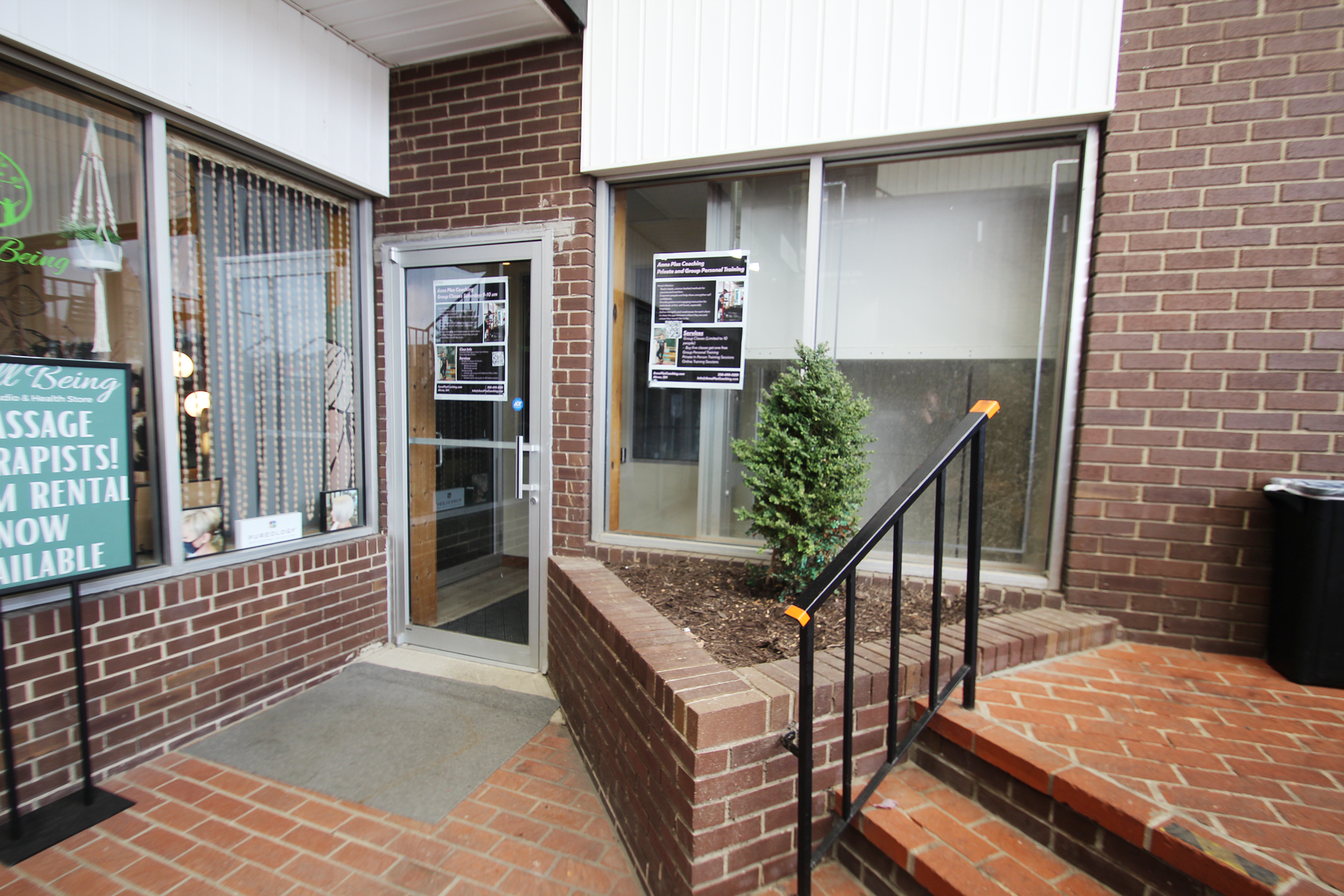 1698 Merriman Road, Akron, OH 44313