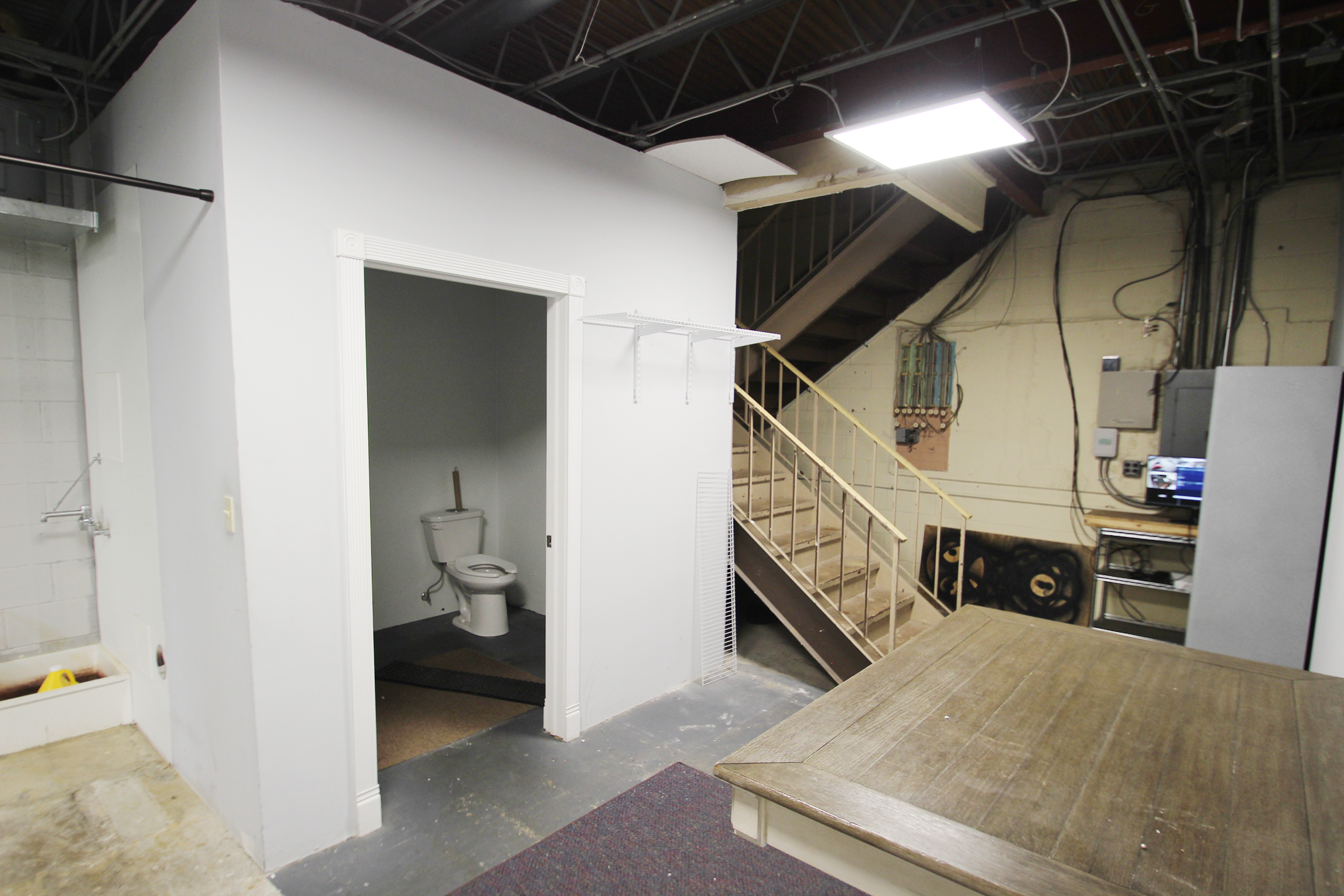 1698 Merriman Road, Akron, OH 44313