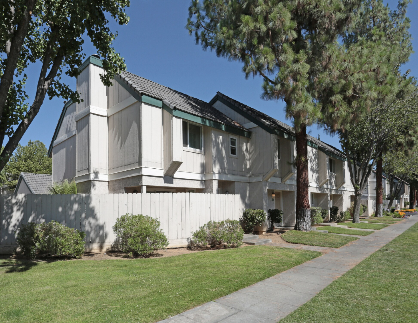 Sunridge - 120 Units