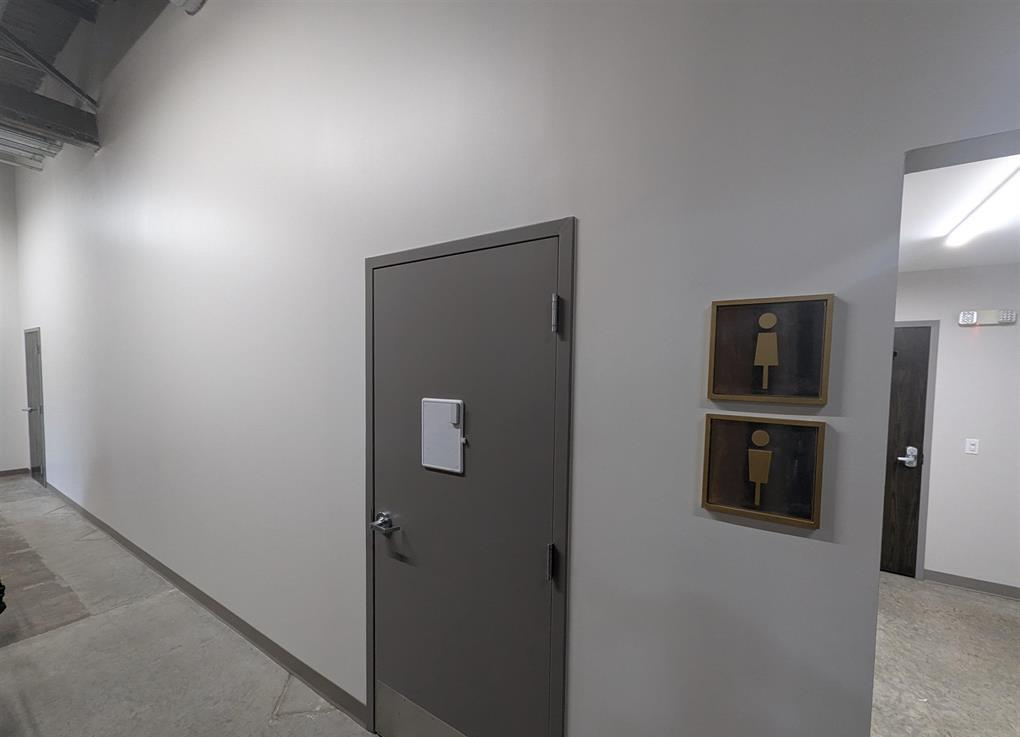 6035 Knoxville Avenue, Peoria, IL 61614