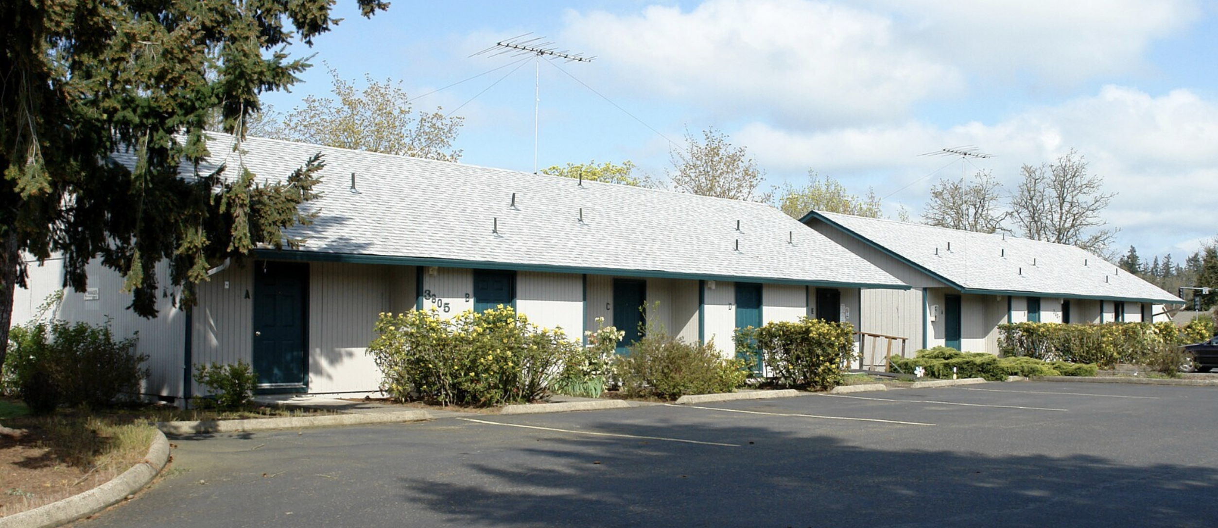 Timberlinn II - 26 Units