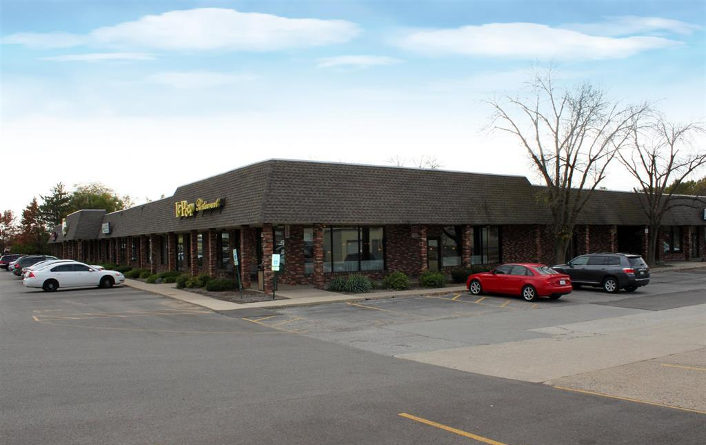 7501 North University Street, Peoria, IL 61614