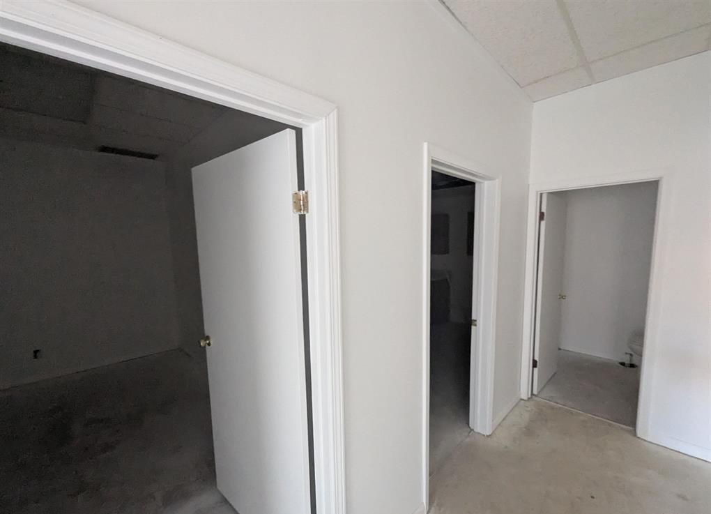 7501 North University Street, Peoria, IL 61614