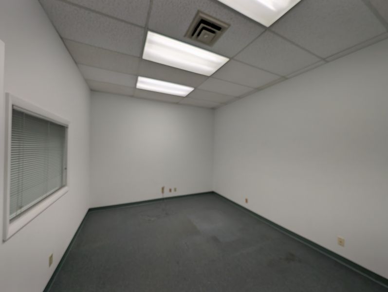 7501 North University Street, Peoria, IL 61614