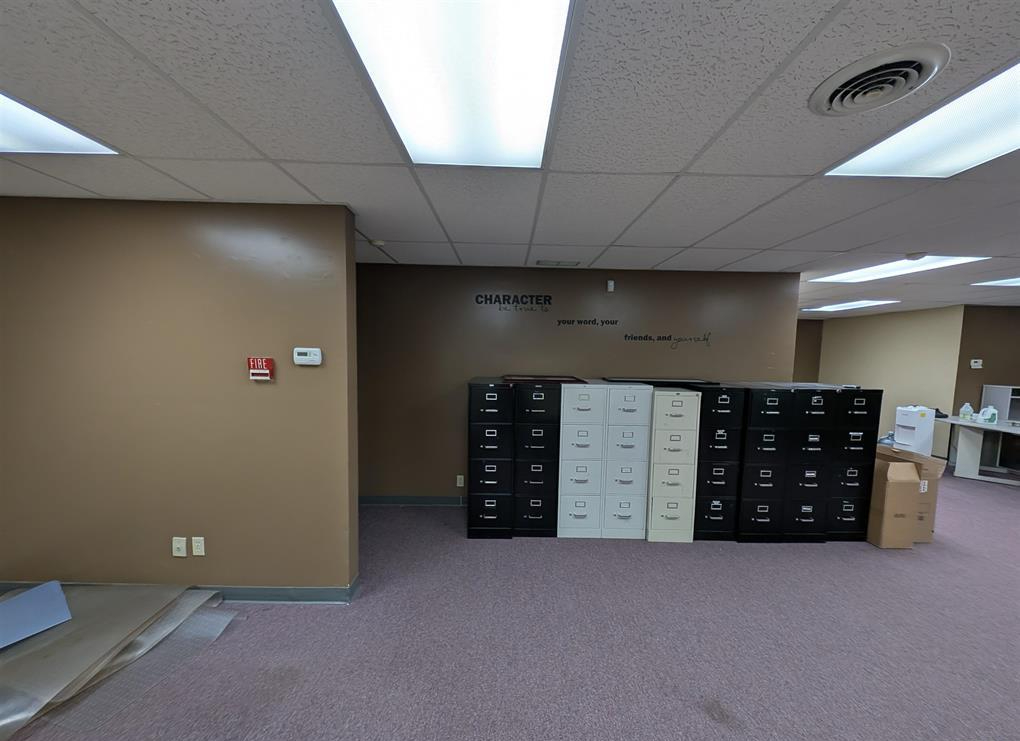 7501 North University Street, Peoria, IL 61614