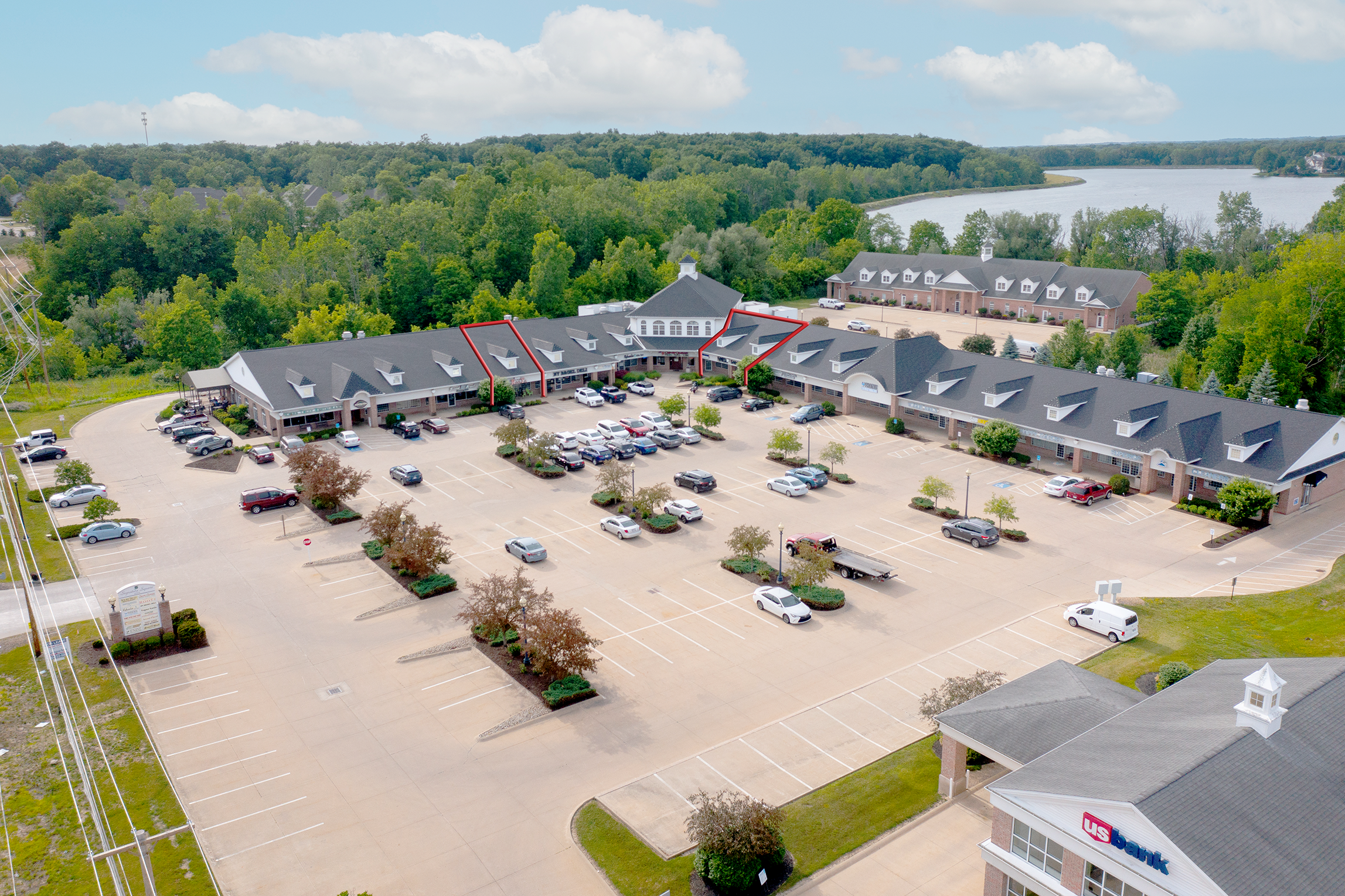 2 Former Salons with Great Visibility for Lease