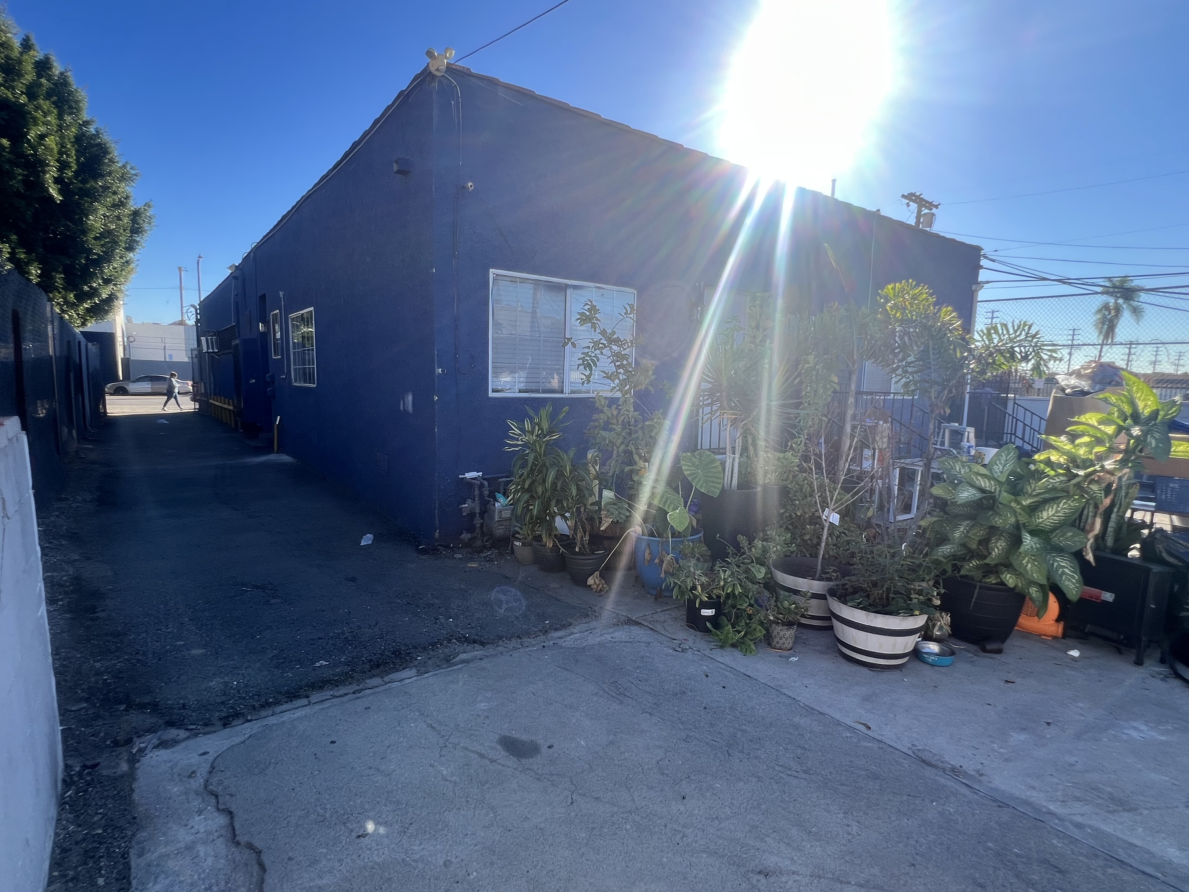 4071 Main Street, Los Angeles, CA 90037