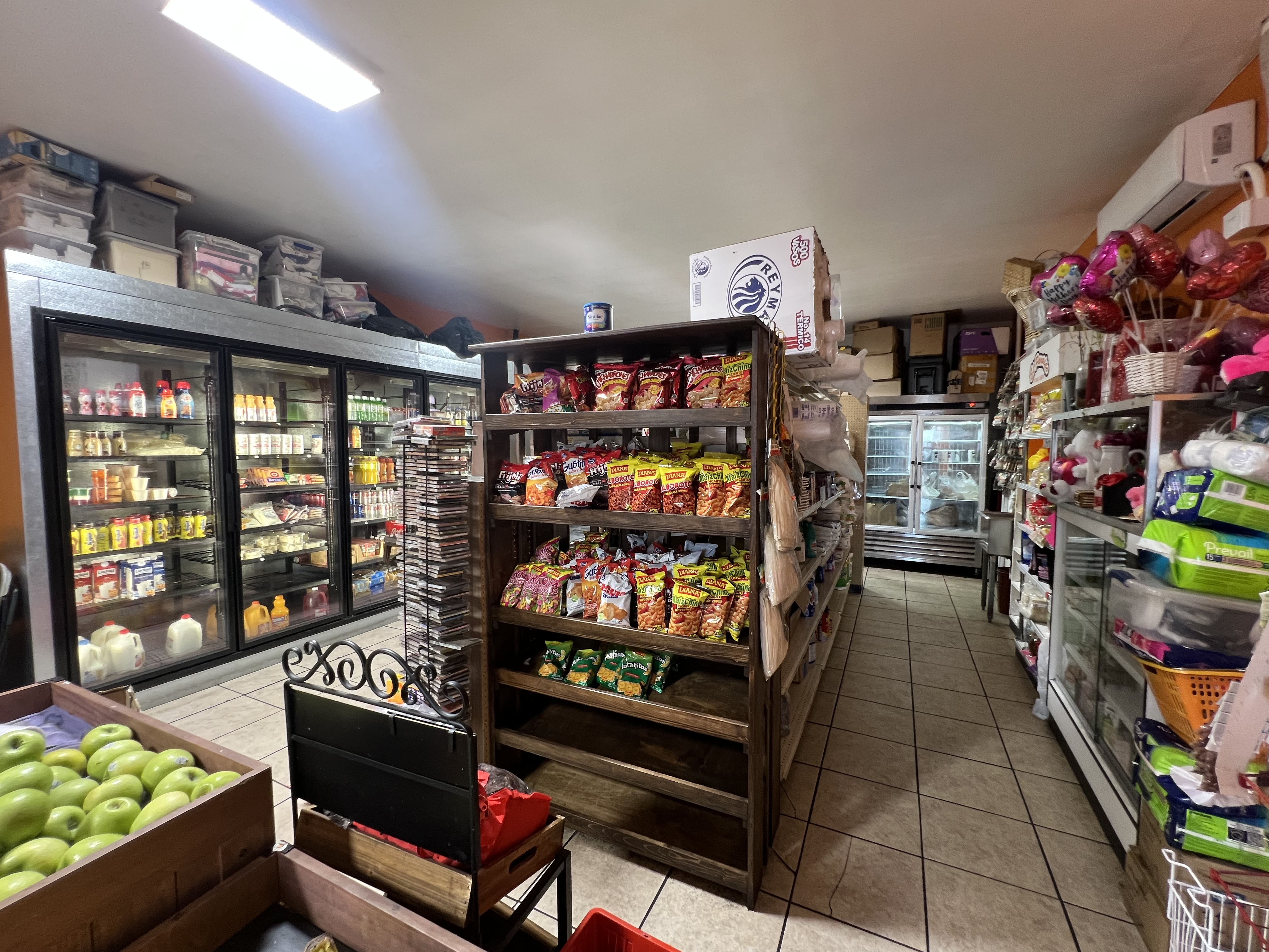 4071 Main Street, Los Angeles, CA 90037