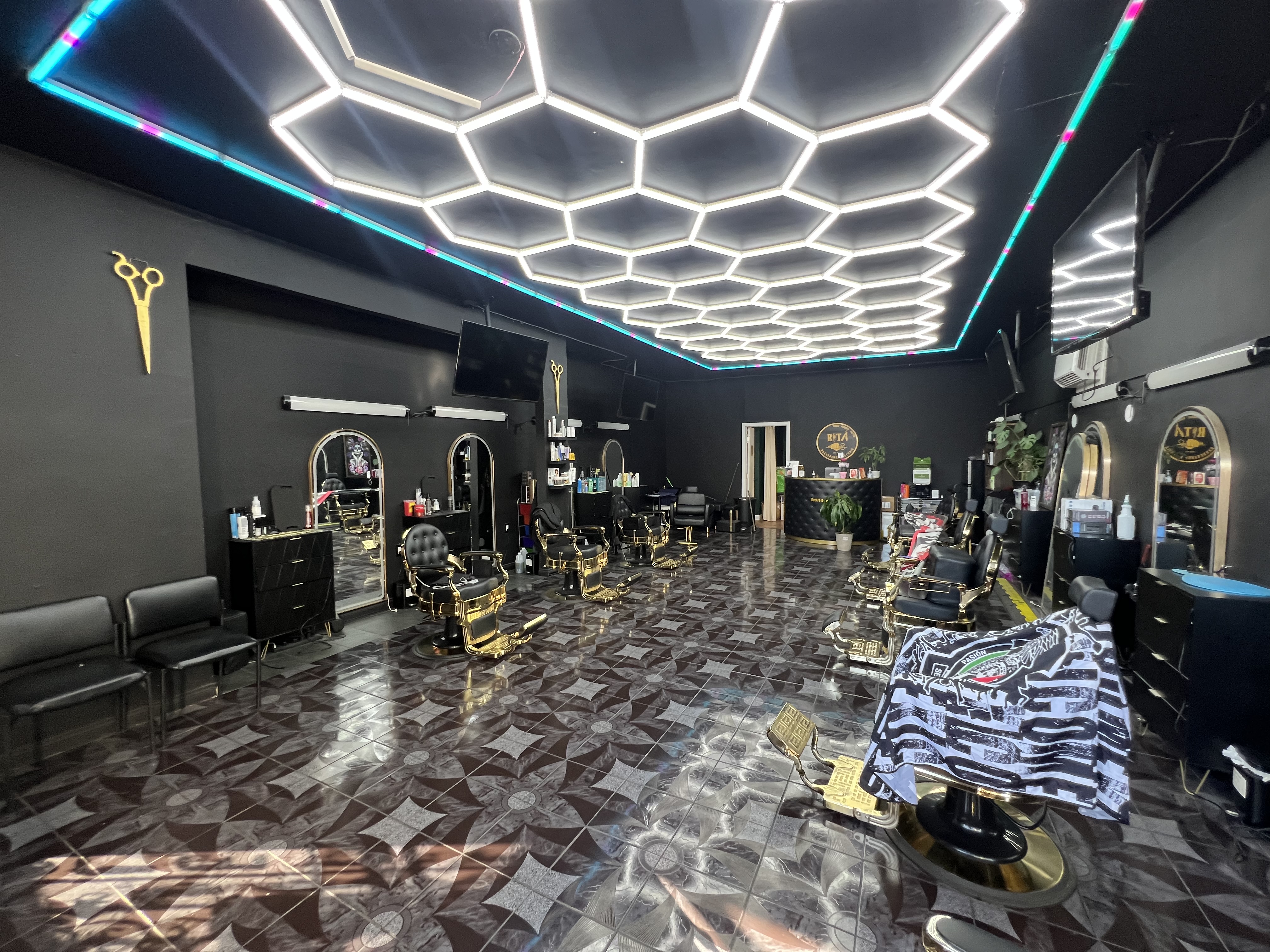 4071 Main Street, Los Angeles, CA 90037