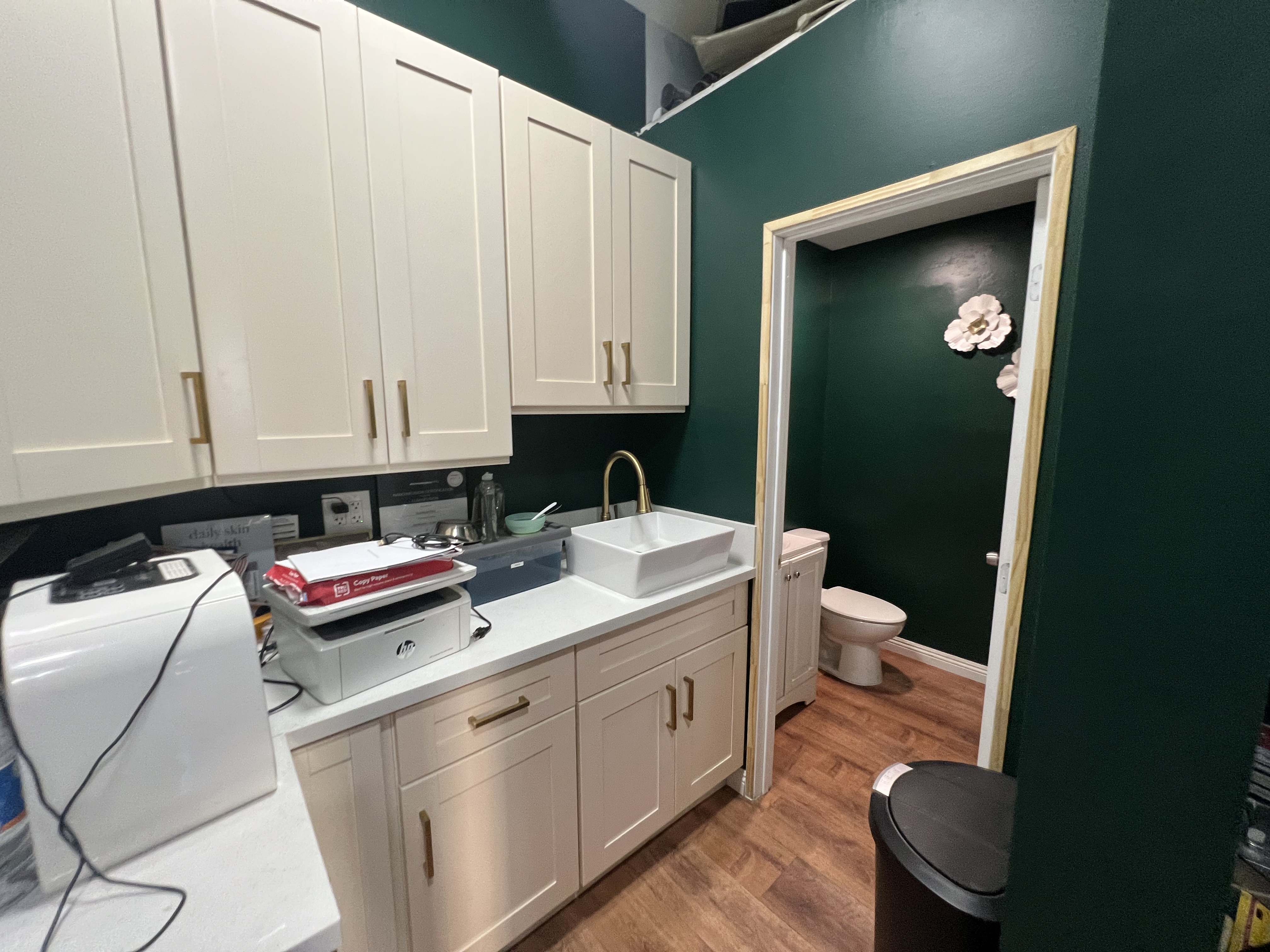 4071 Main Street, Los Angeles, CA 90037