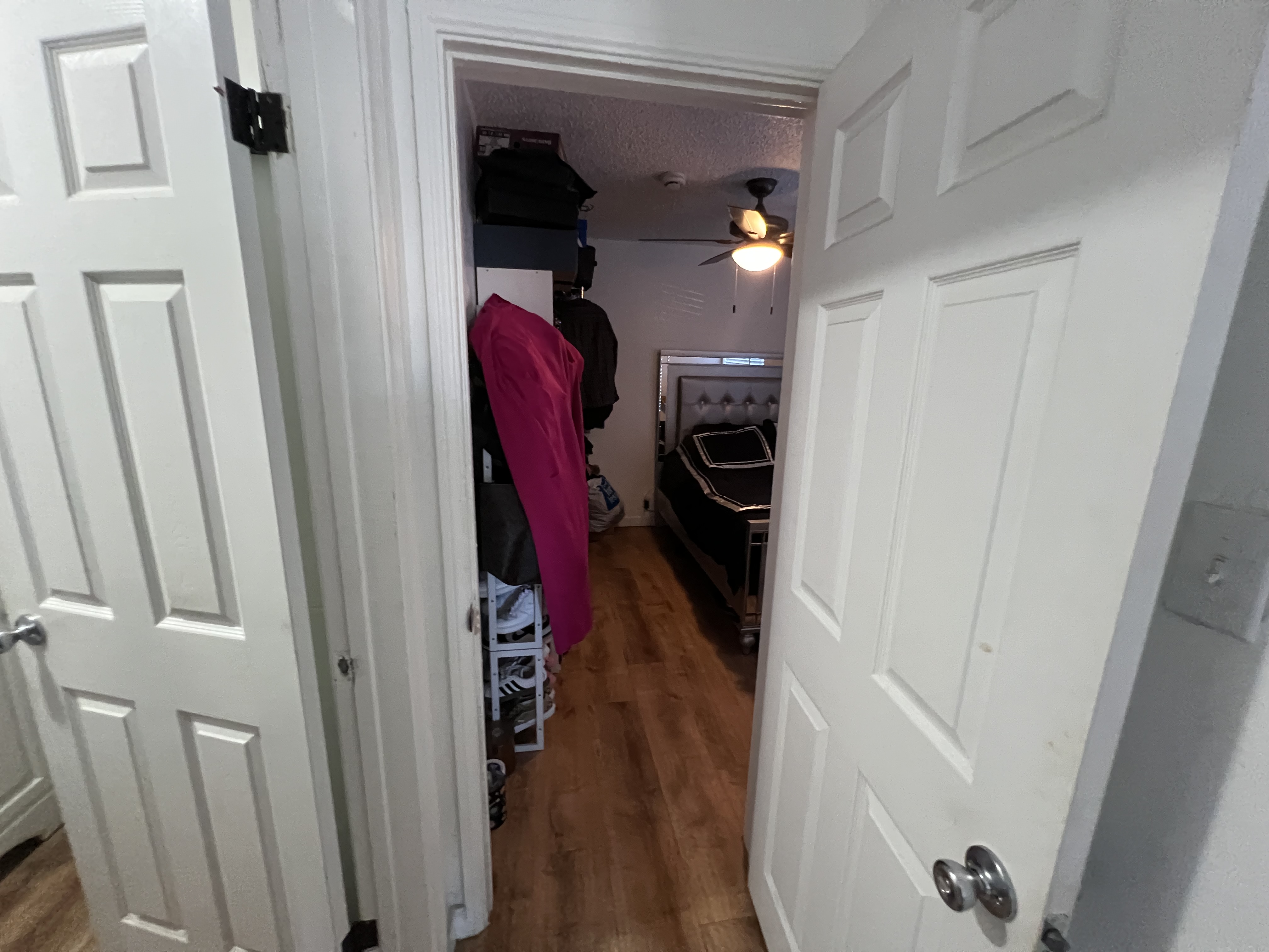 4071 Main Street, Los Angeles, CA 90037