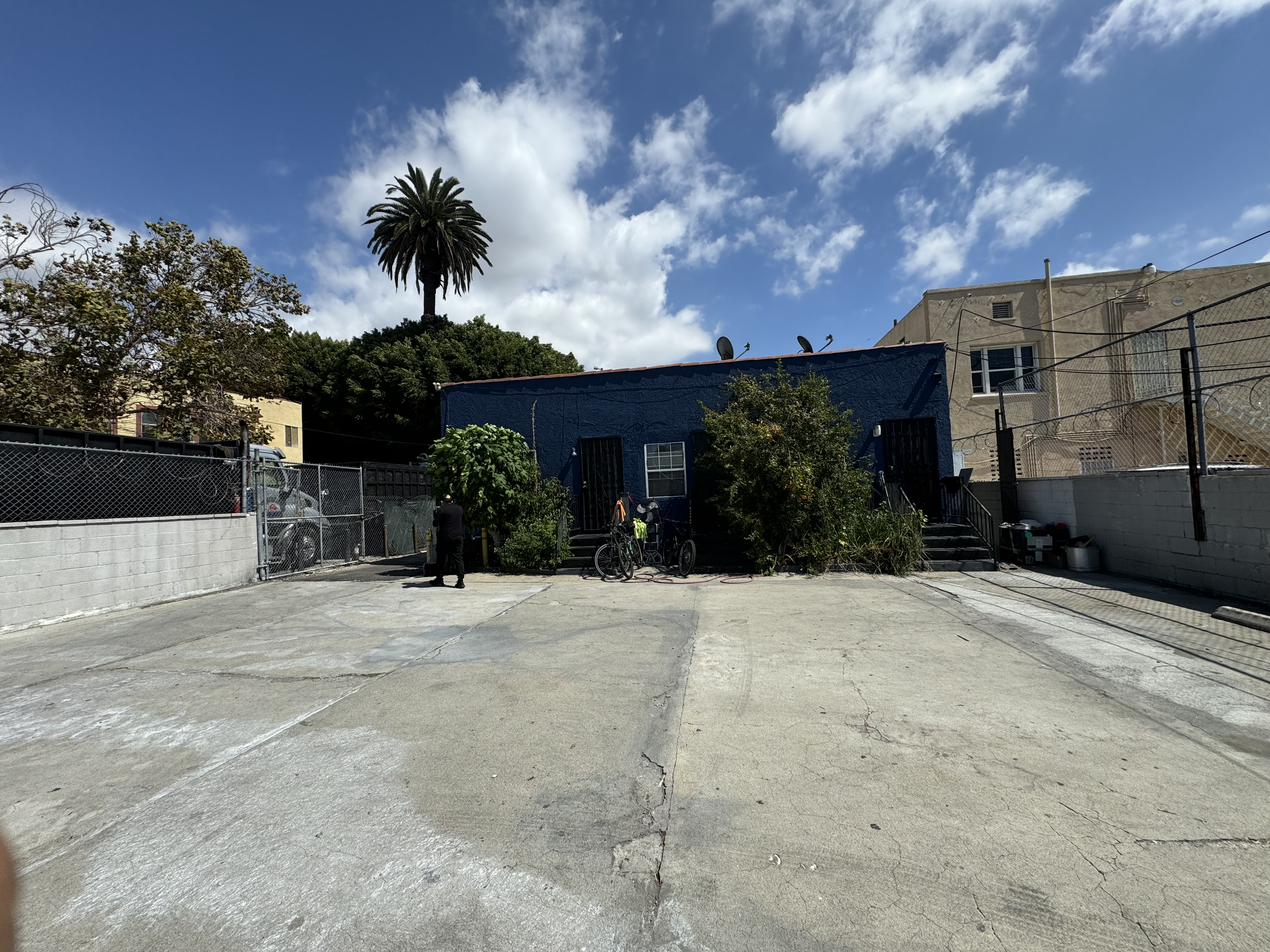 4071 Main Street, Los Angeles, CA 90037