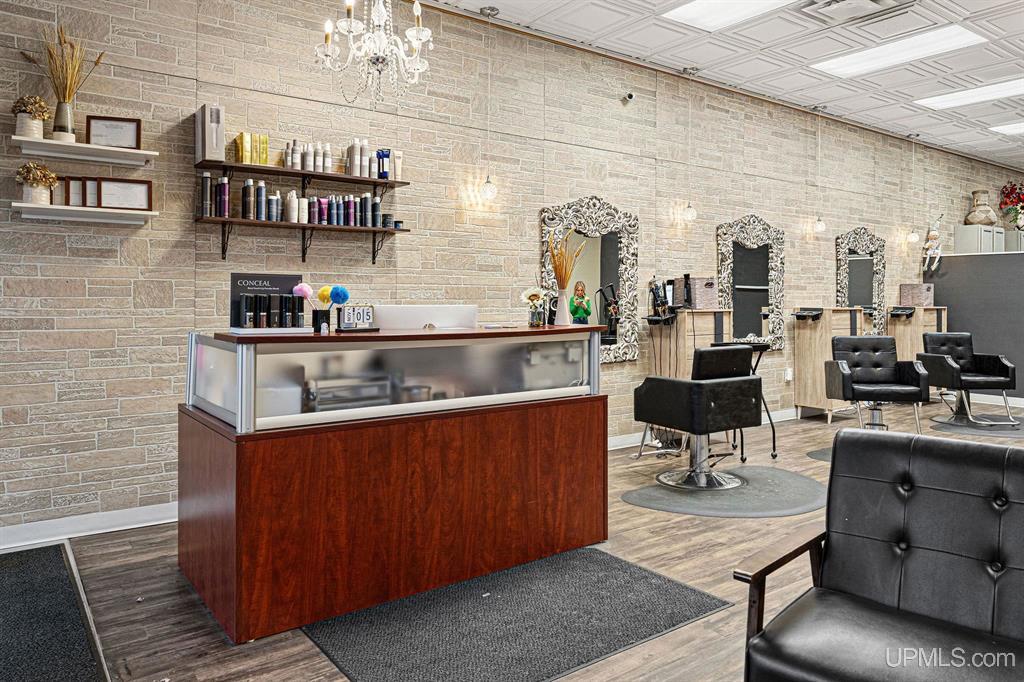 1021 West Washington Street, Marquette, MI 49855