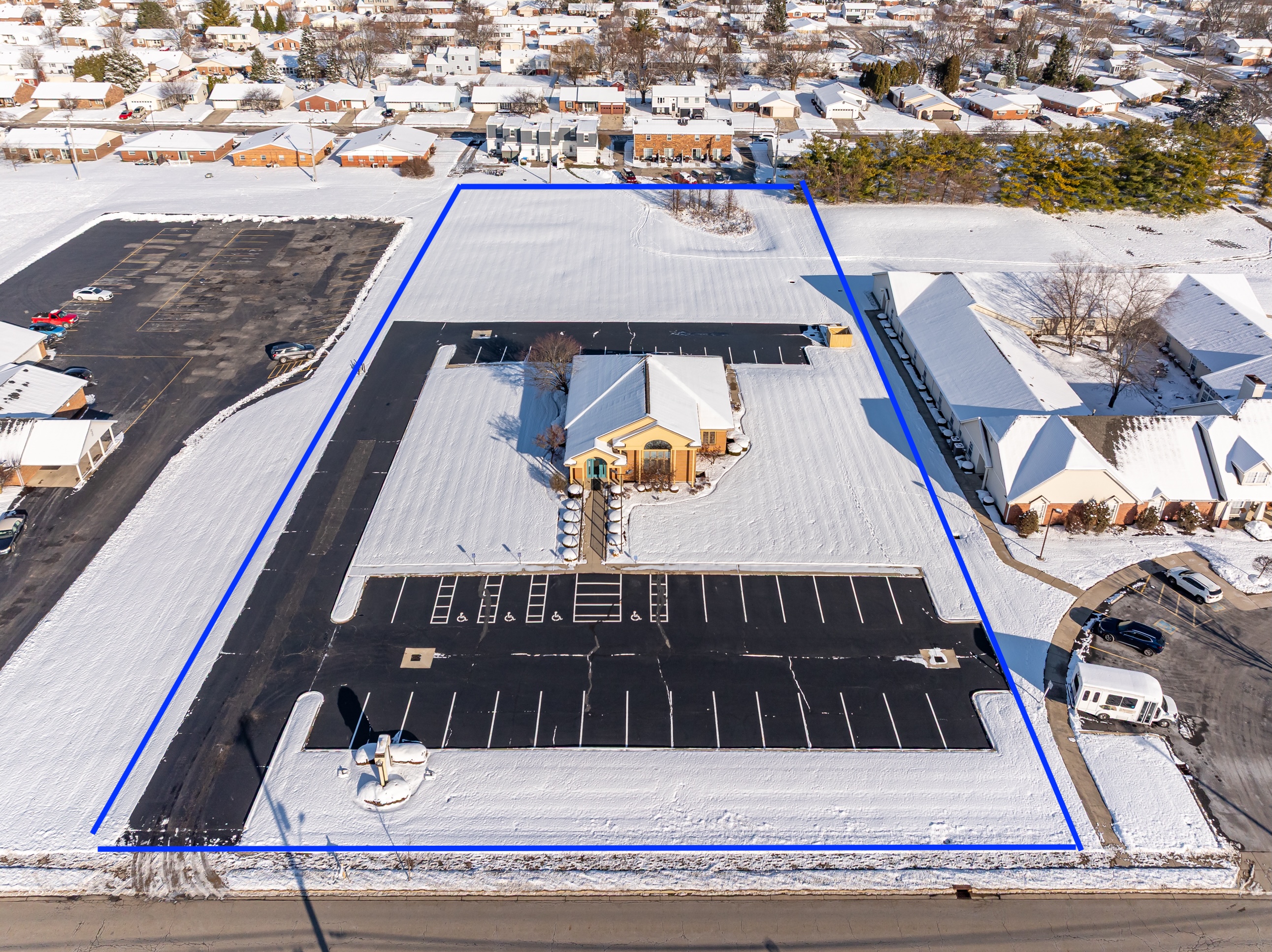 1752 High Street, Piqua, OH 45356