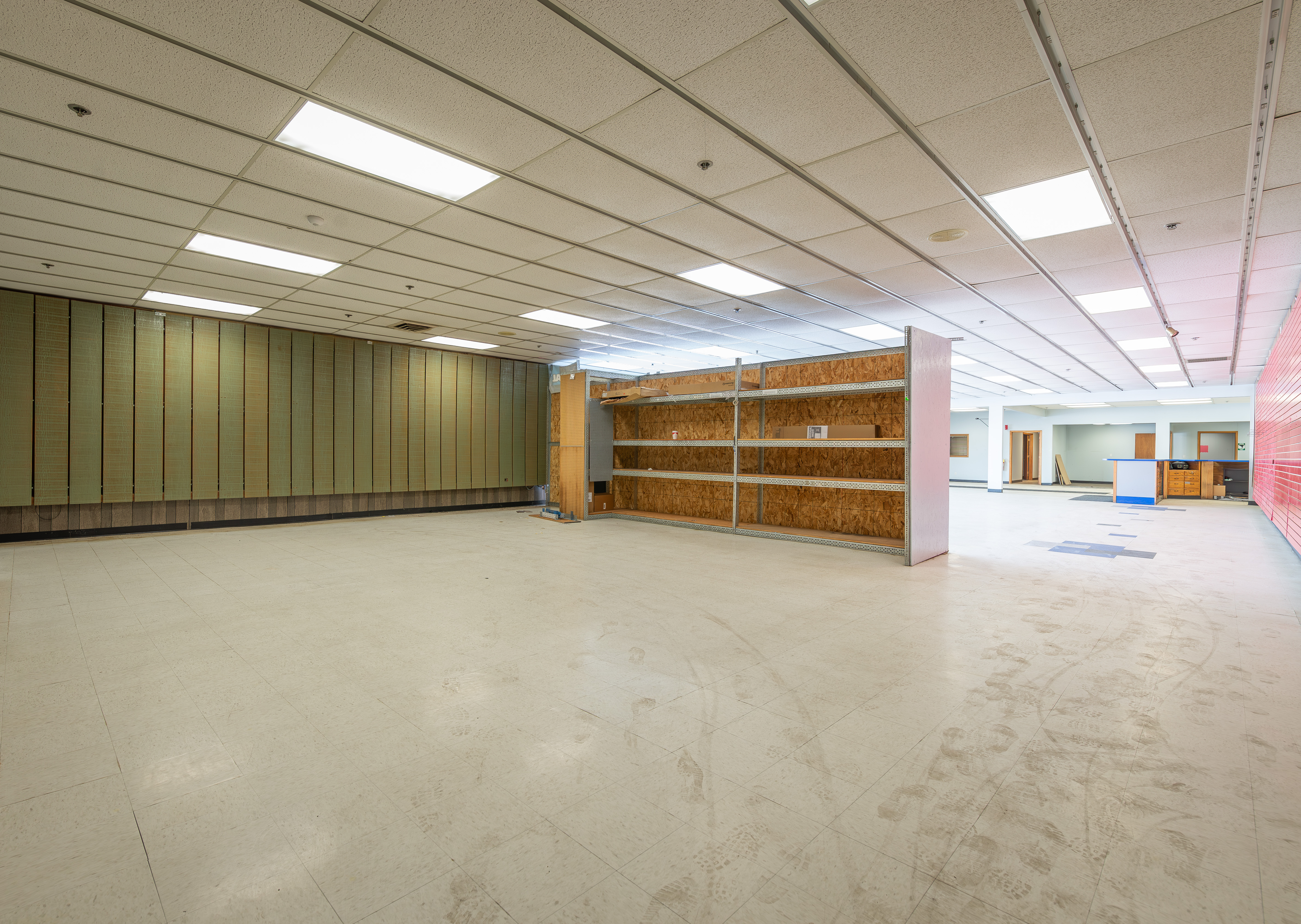 1650 South Galena Avenue, Freeport, IL 61032