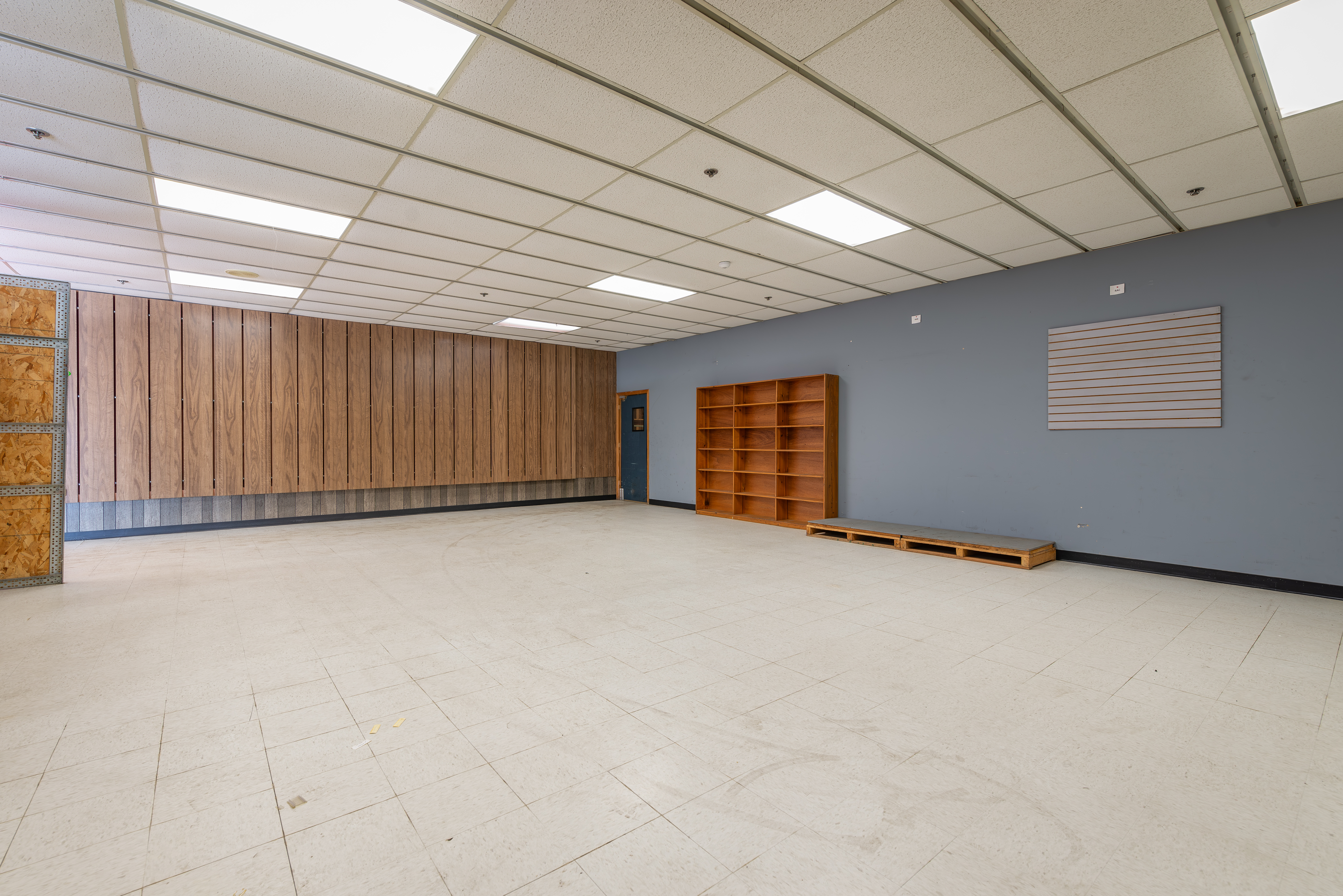 1650 South Galena Avenue, Freeport, IL 61032