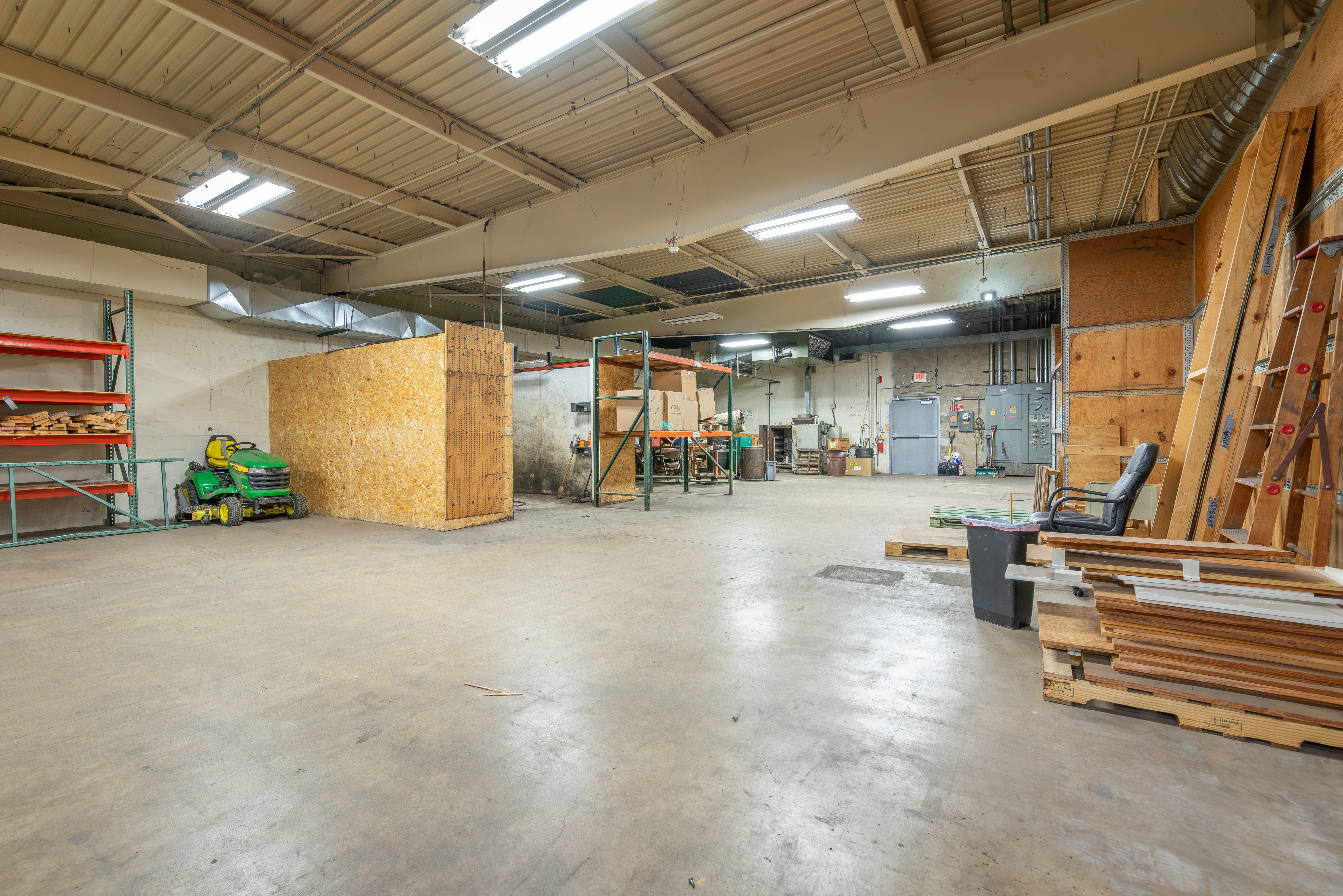 1650 South Galena Avenue, Freeport, IL 61032