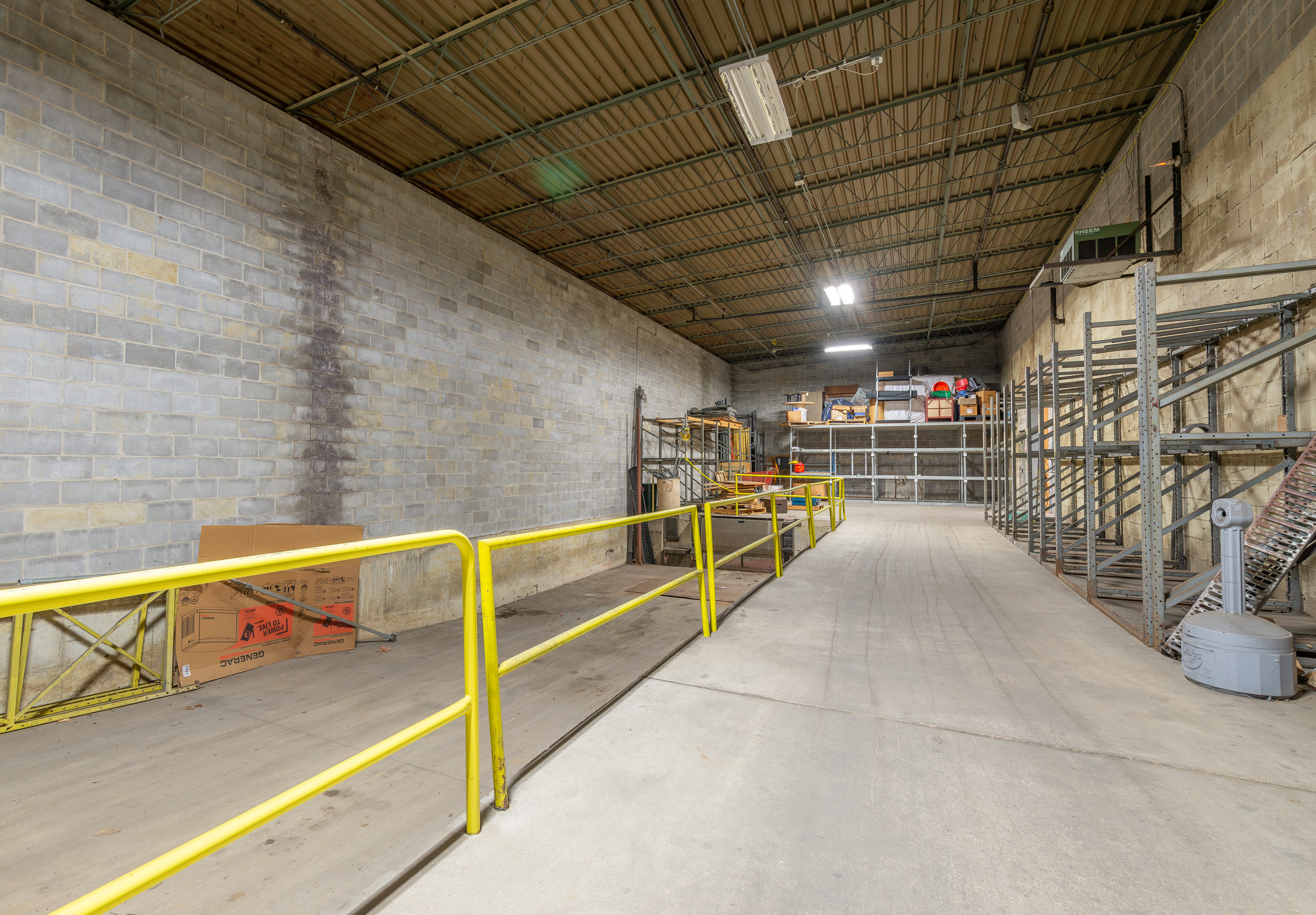 1650 South Galena Avenue, Freeport, IL 61032