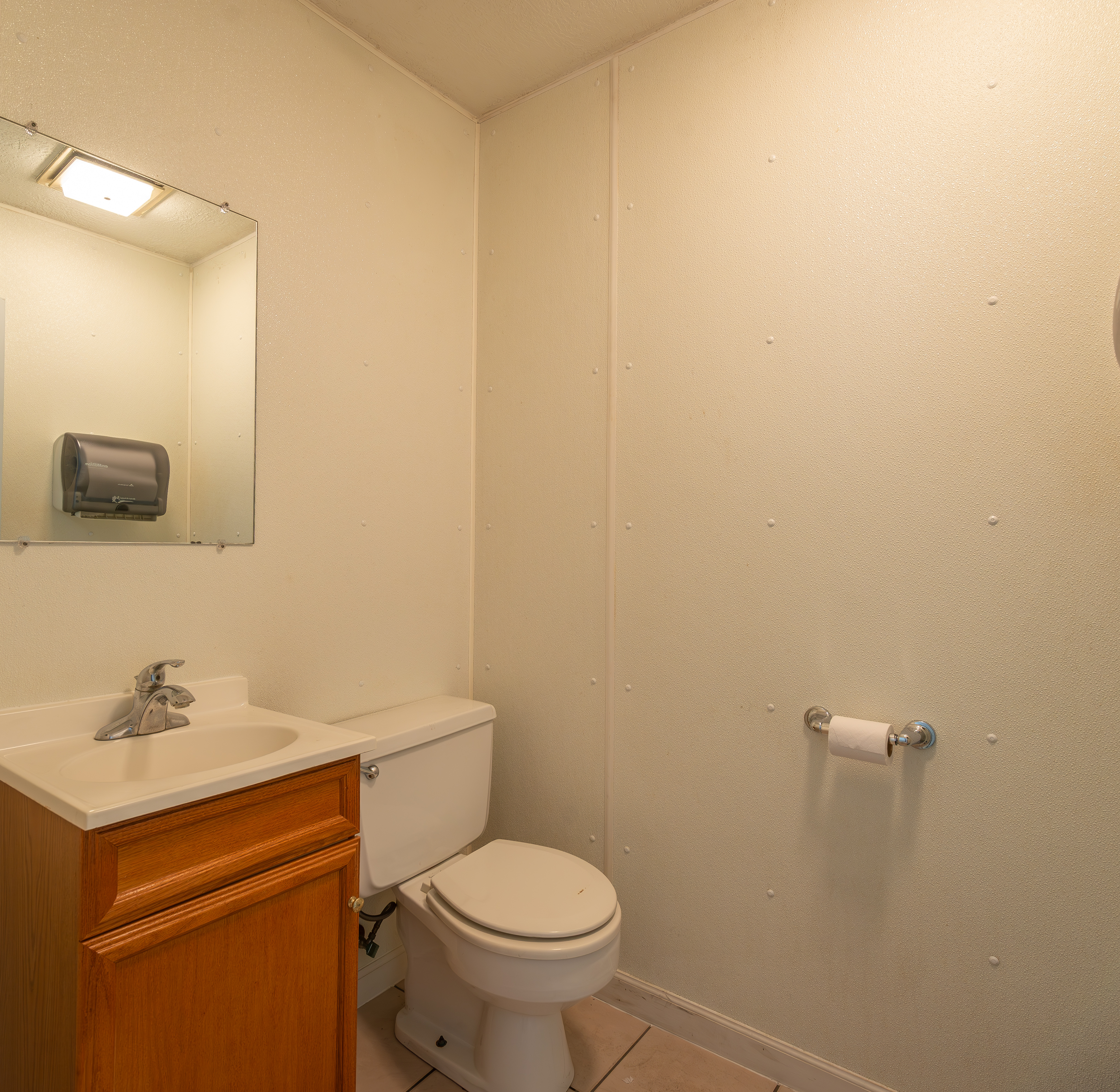 1650 South Galena Avenue, Freeport, IL 61032