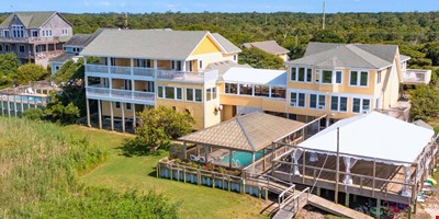 The Inn on Pamlico Sound and Cafe Pamlico