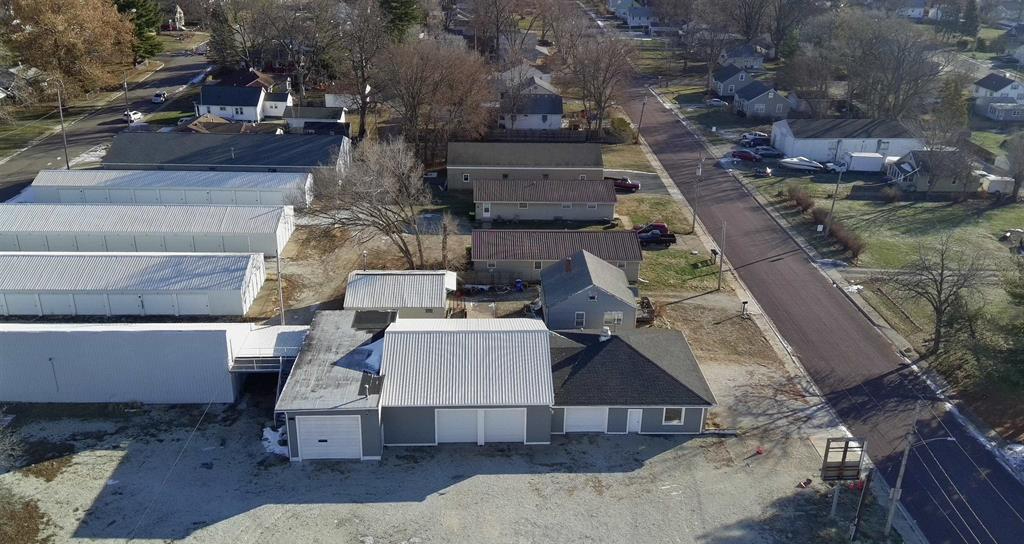 421 East Moneta Avenue, Peoria Heights, IL 61616