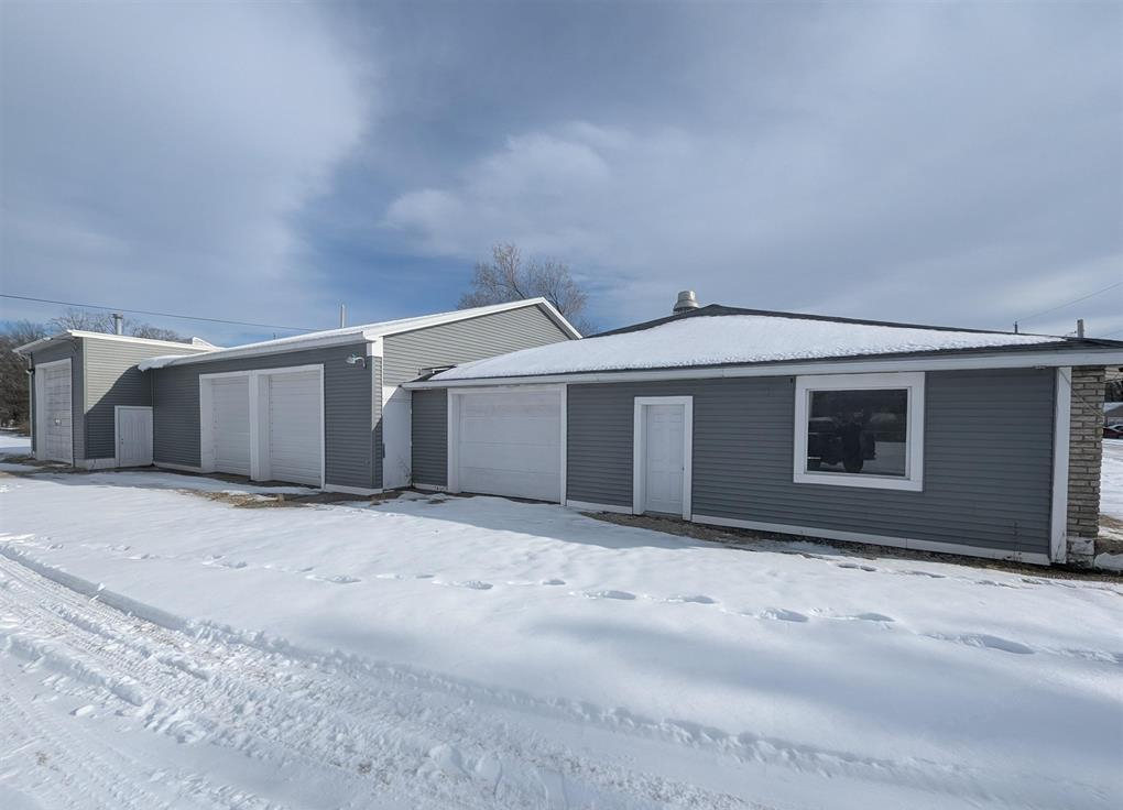 421 East Moneta Avenue, Peoria Heights, IL 61616