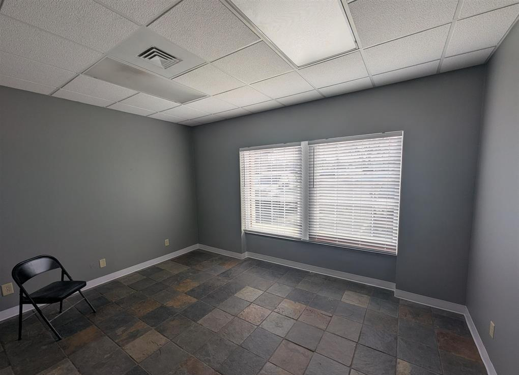 2001 West Willow Knolls Drive, Peoria, IL 61614