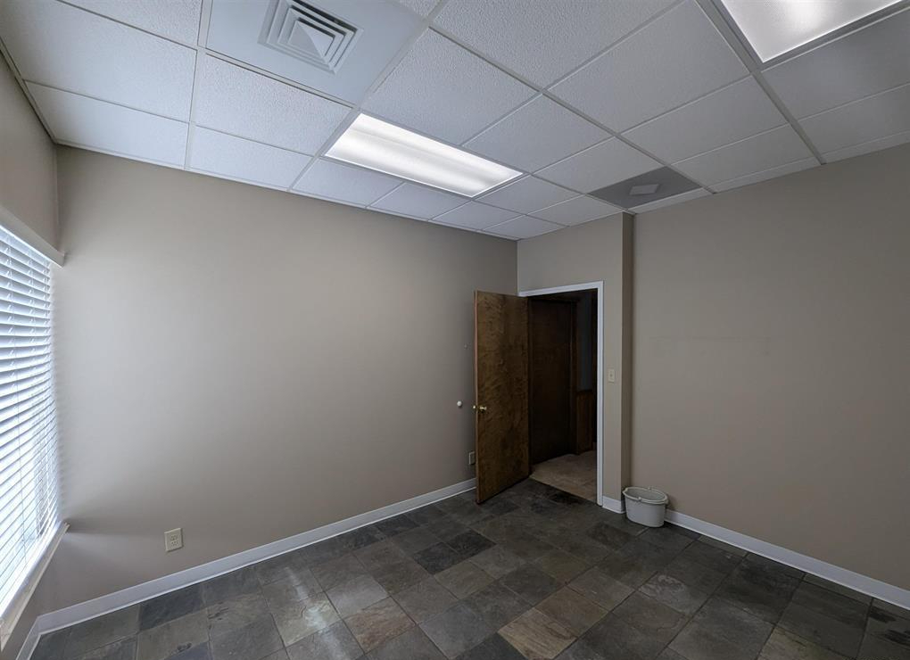 2001 West Willow Knolls Drive, Peoria, IL 61614