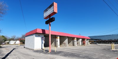 4423 E Houston | San Antonio, TX 78220