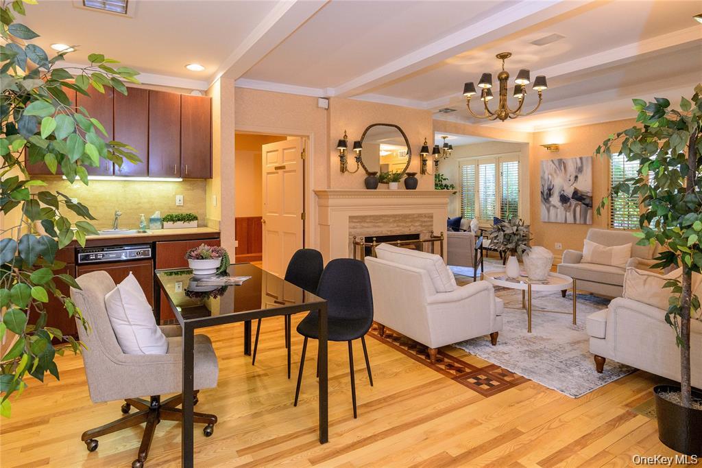 915 Palmer Road, Bronxville, NY 10708