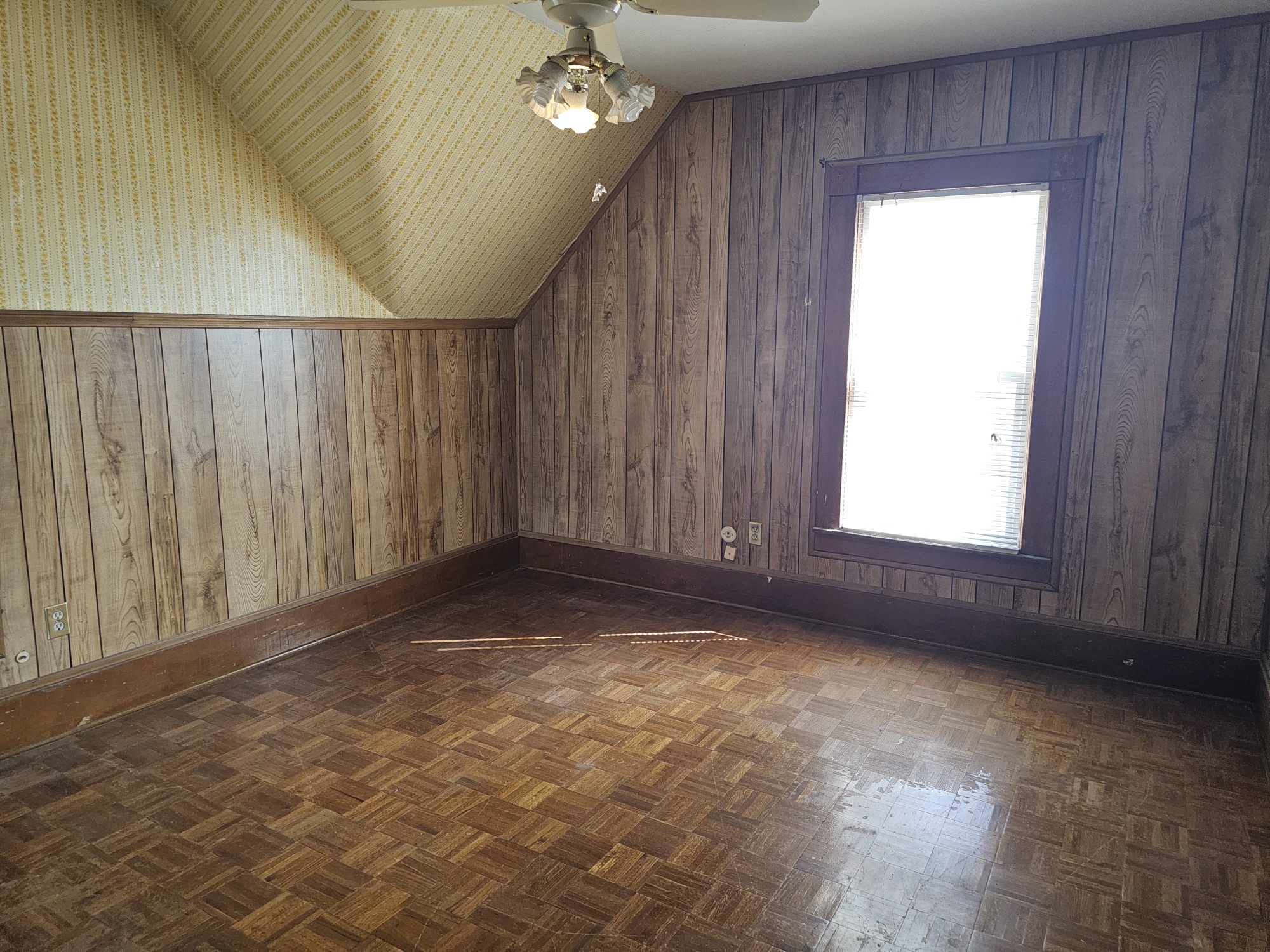 6836 Palm Avenue, Highland, CA 92346