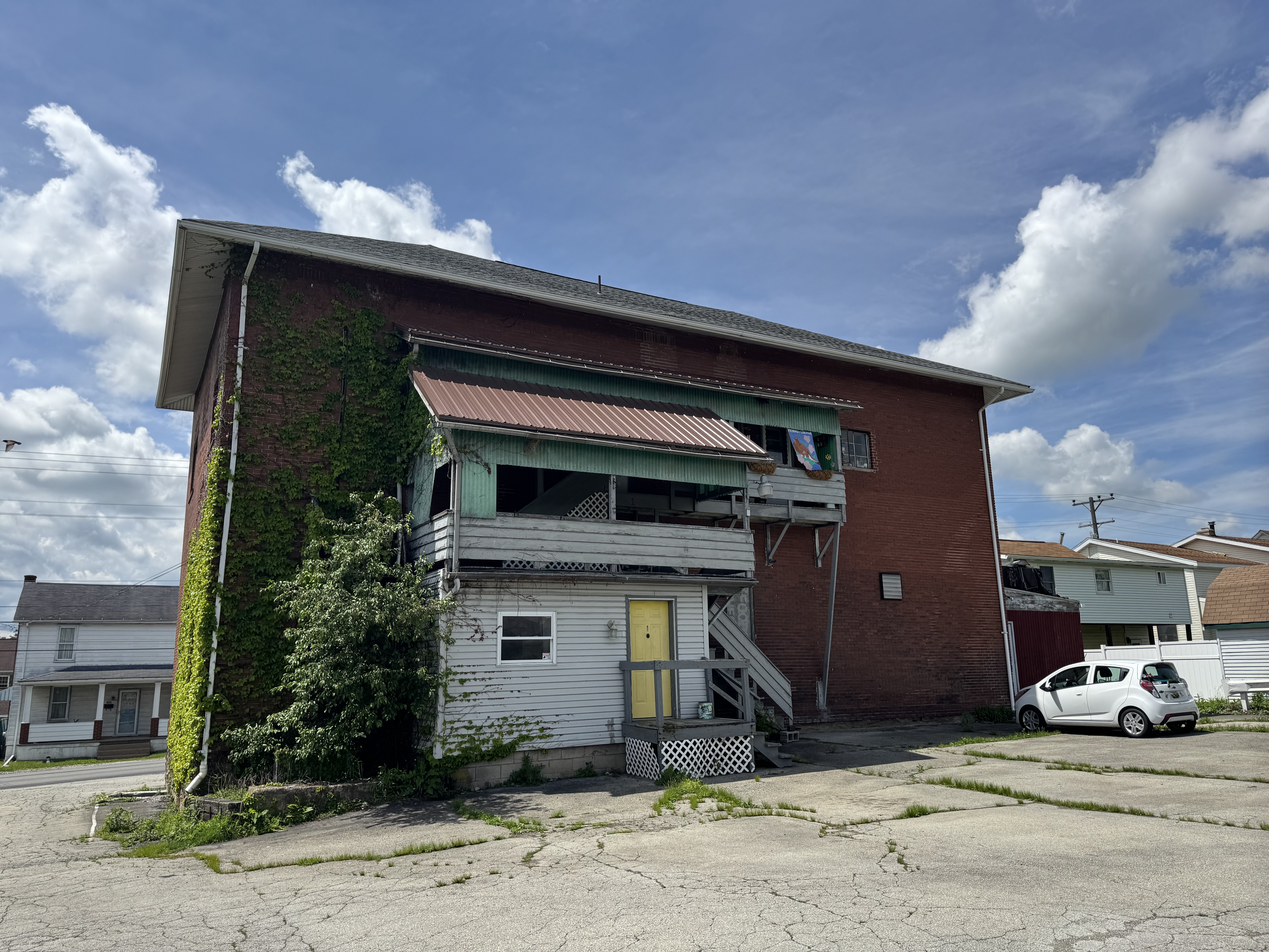 934 Wood Street, Latrobe, PA 15650