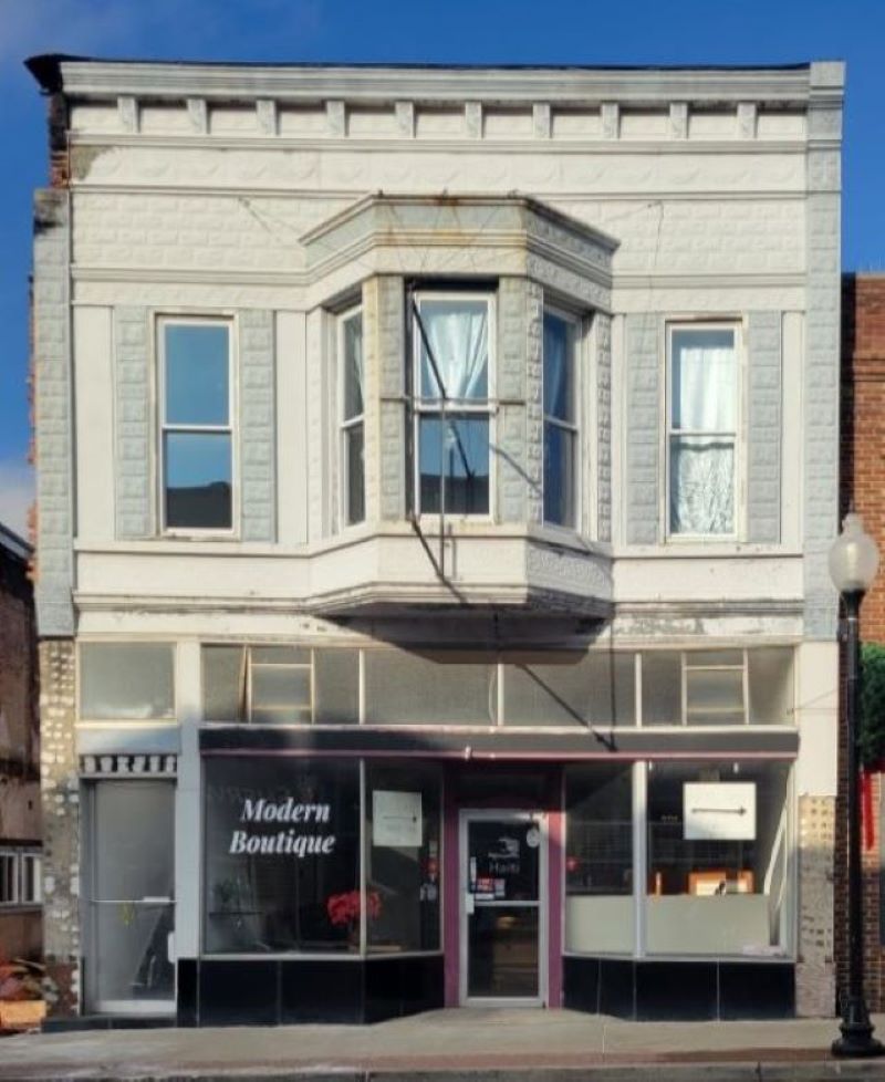 104 East Main Street, Washington, IN 47501