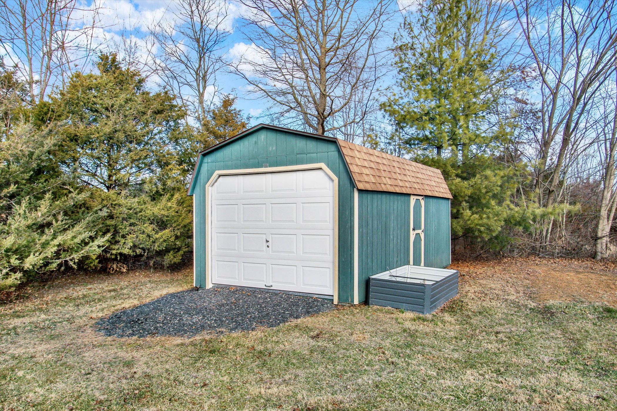 276 Kingsdale Road, Littlestown, PA 17340