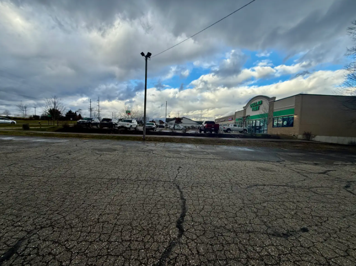 207 East Kipp Road, Mason, MI 48854