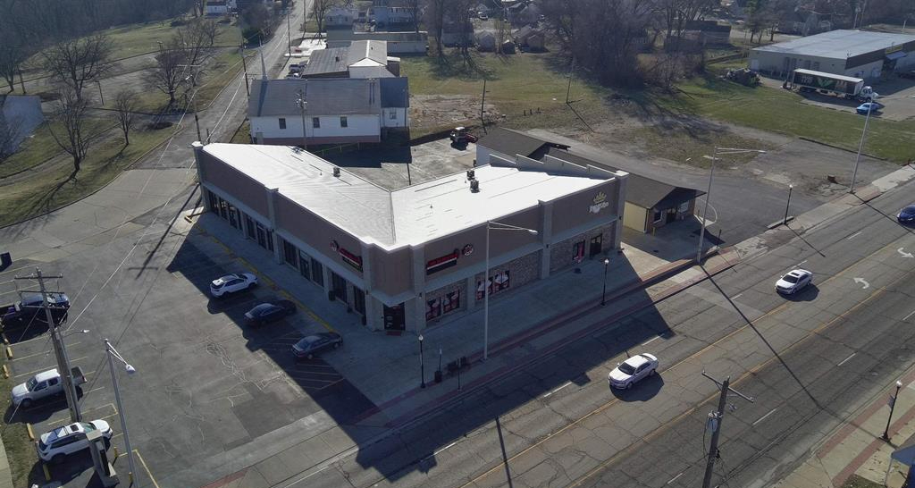 216 North Main Street, Creve Coeur, IL 61610