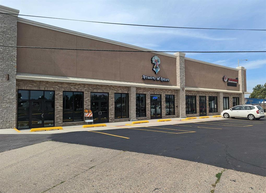 216 North Main Street, Creve Coeur, IL 61610