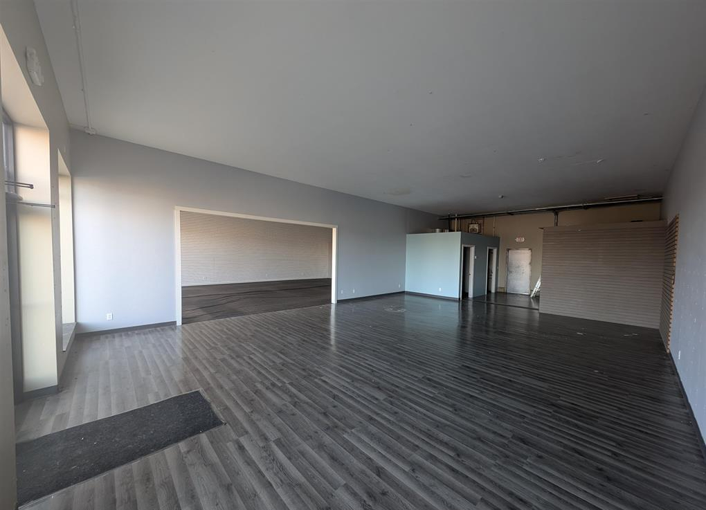 216 North Main Street, Creve Coeur, IL 61610