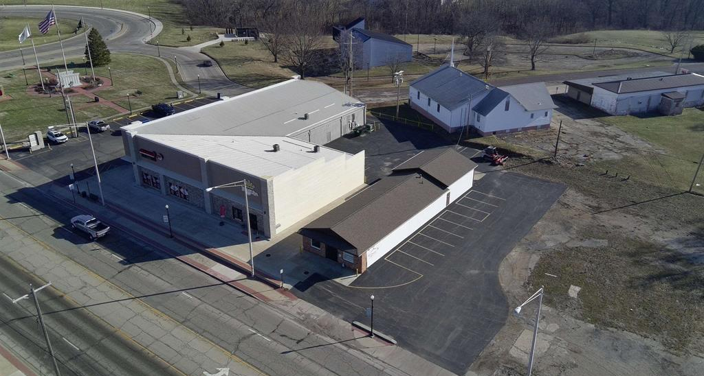 206 North Main Street, Creve Coeur, IL 61610