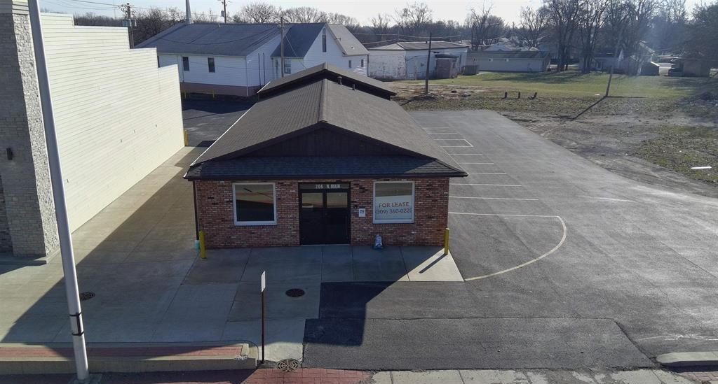 206 North Main Street, Creve Coeur, IL 61610